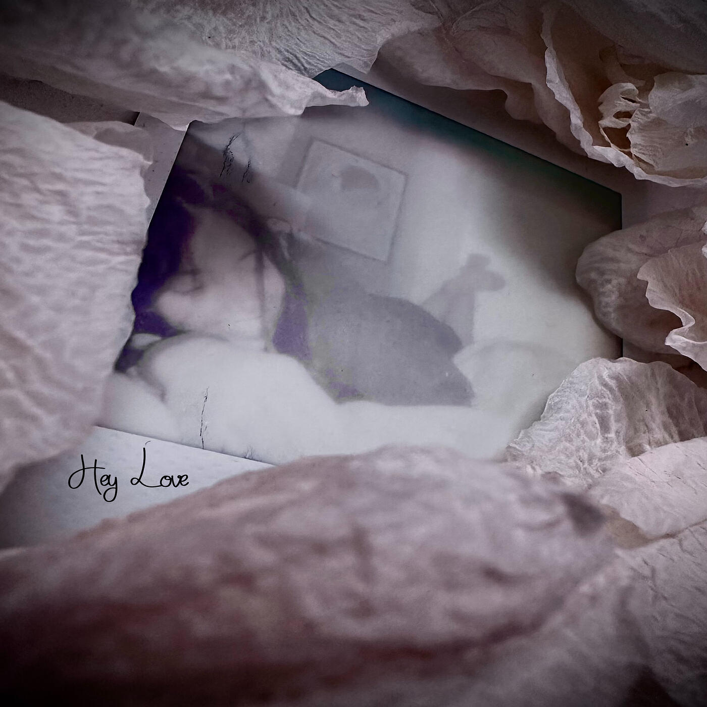 Релиз Hey Love