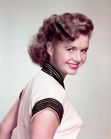 Debbie Reynolds & Chorus