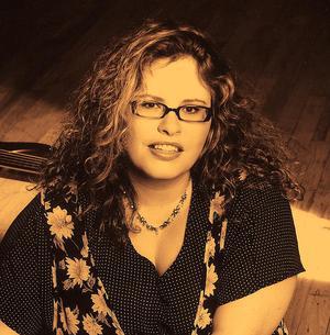Suzie Vinnick