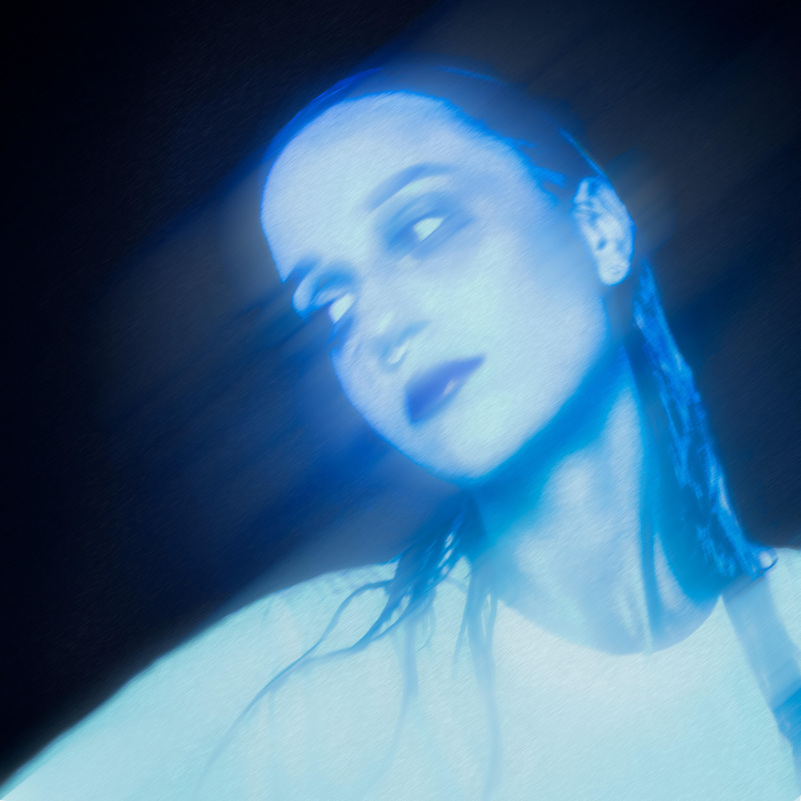 Релиз Здесь одиноко