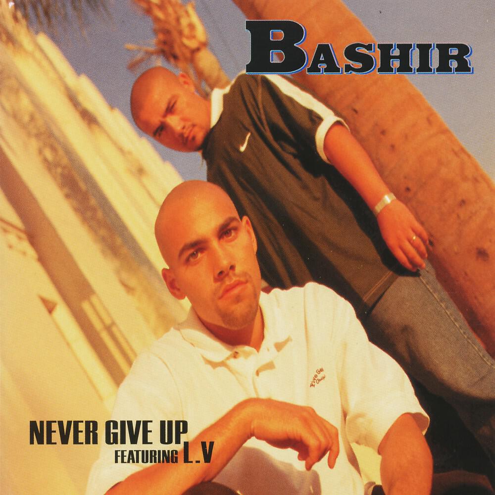 Релиз Never Give Up (feat. L.V)