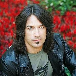 Michael Sweet все песни в mp3