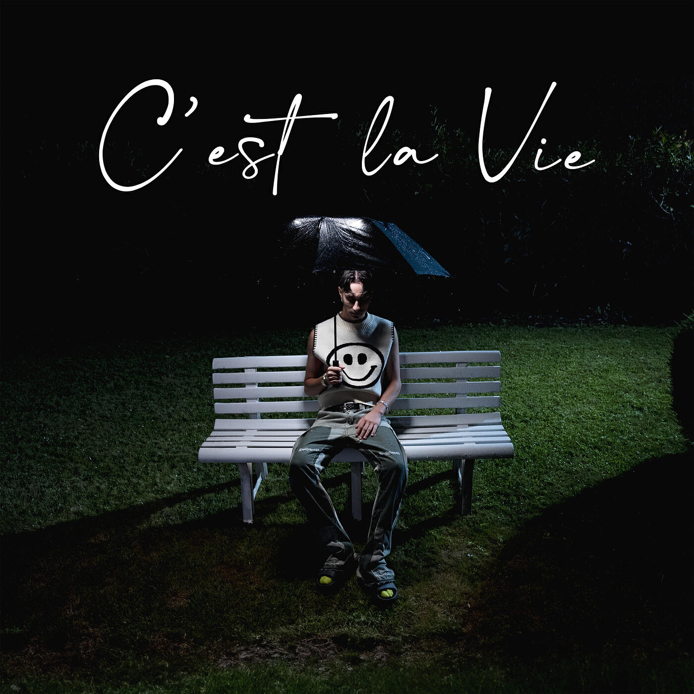 Релиз C'EST LA VIE