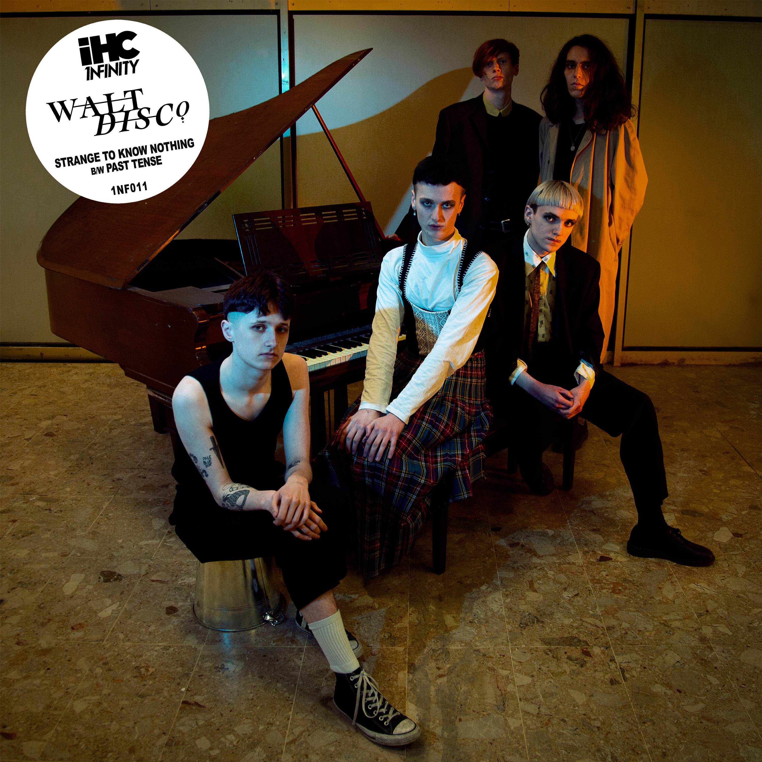Релиз Strange to Know Nothing b/w Past Tense