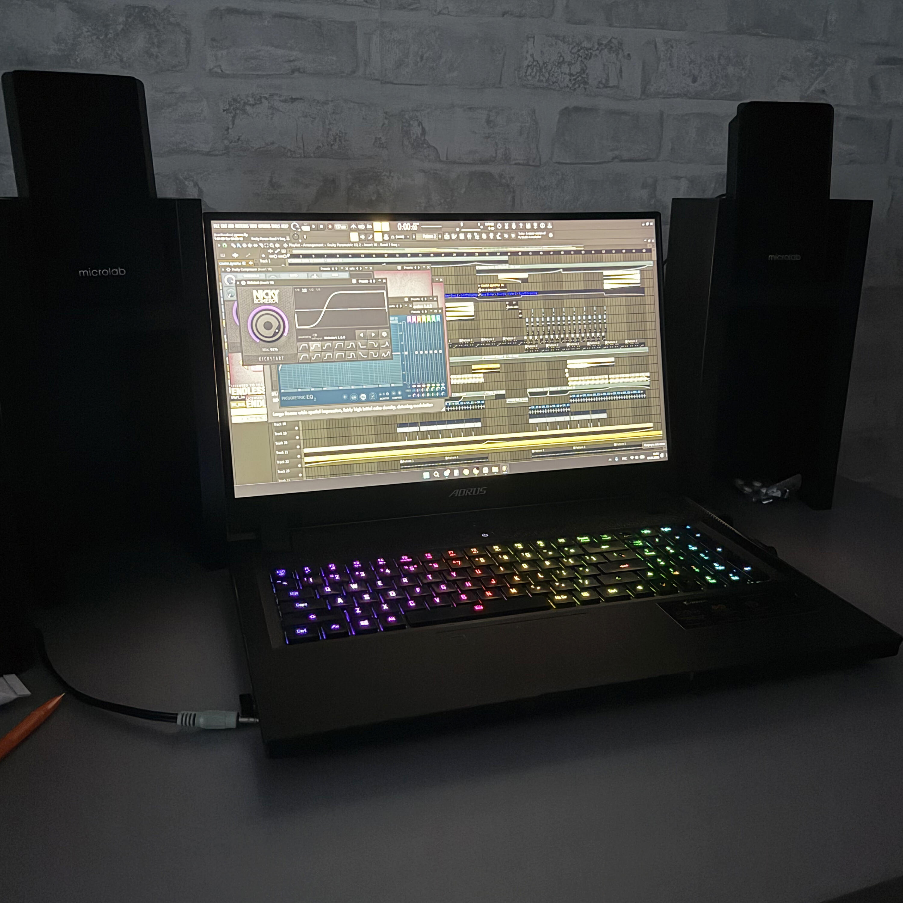 Релиз AURA