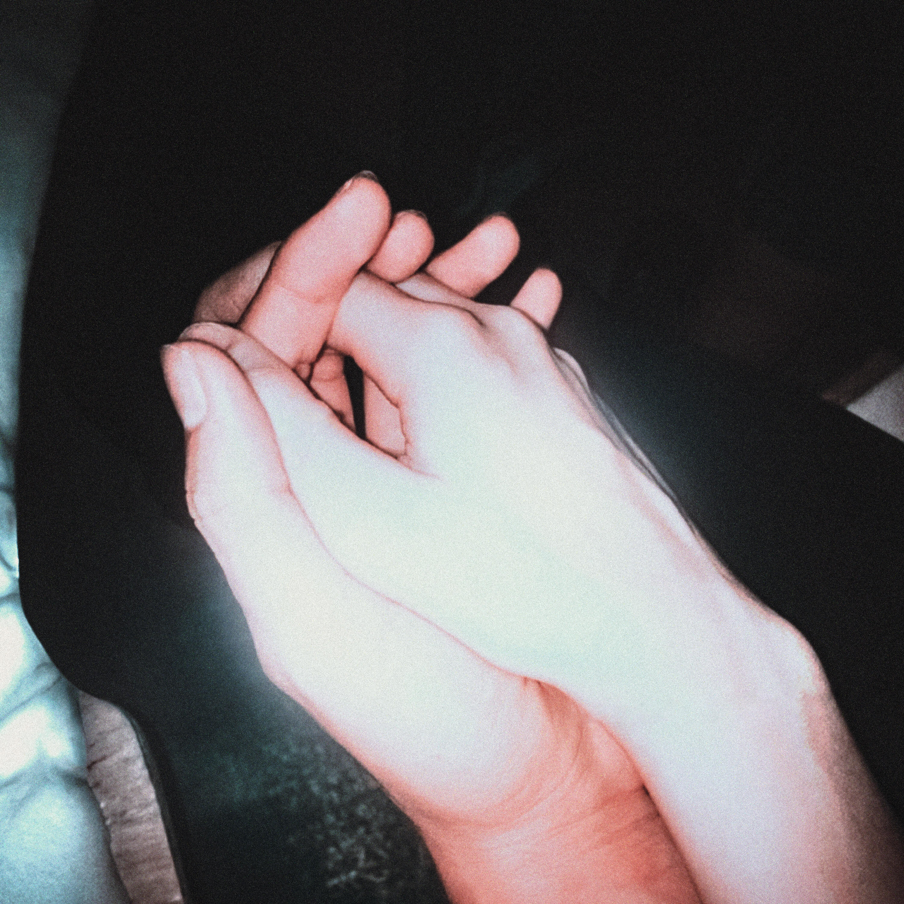 Релиз hand on hand