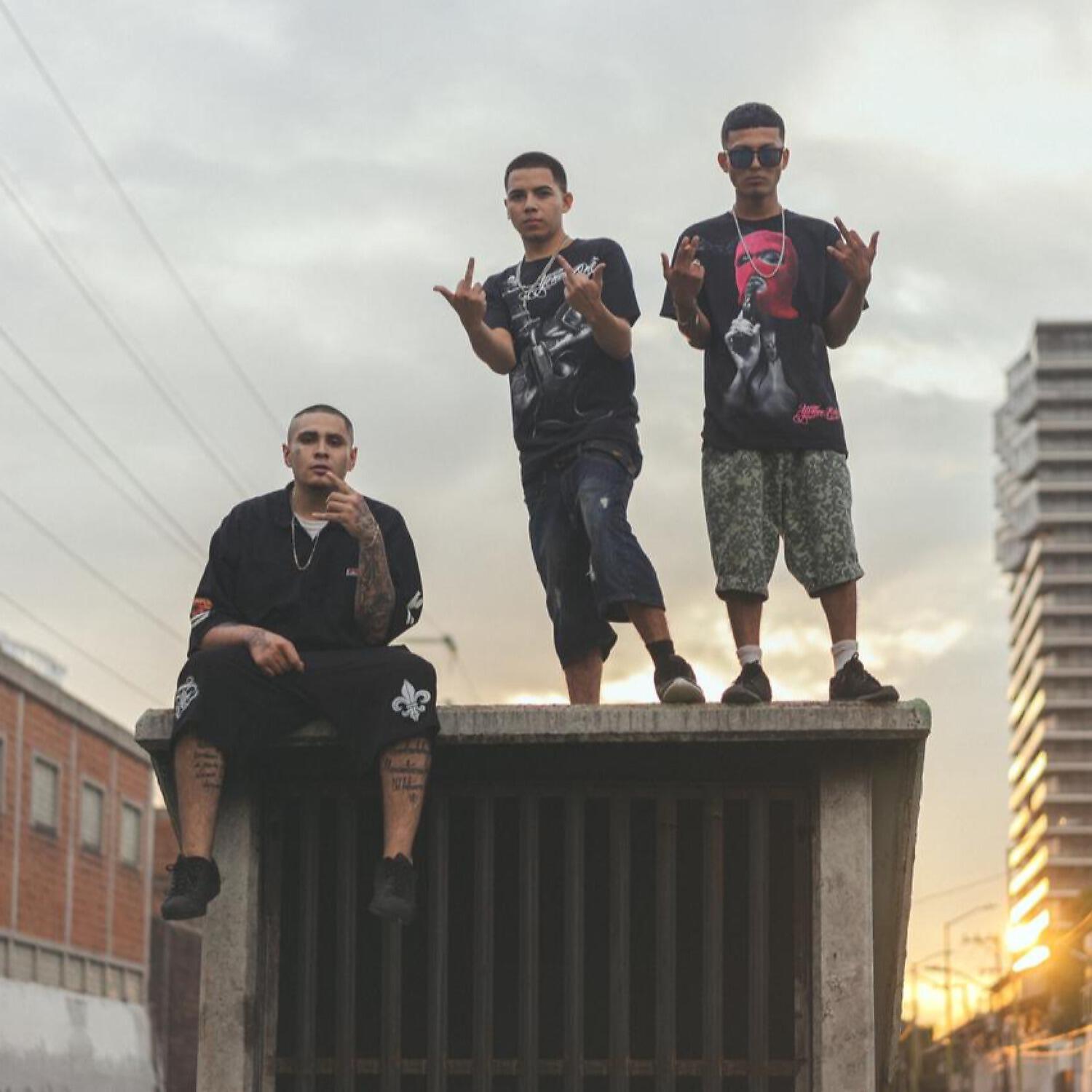 Релиз Me Vale Madre