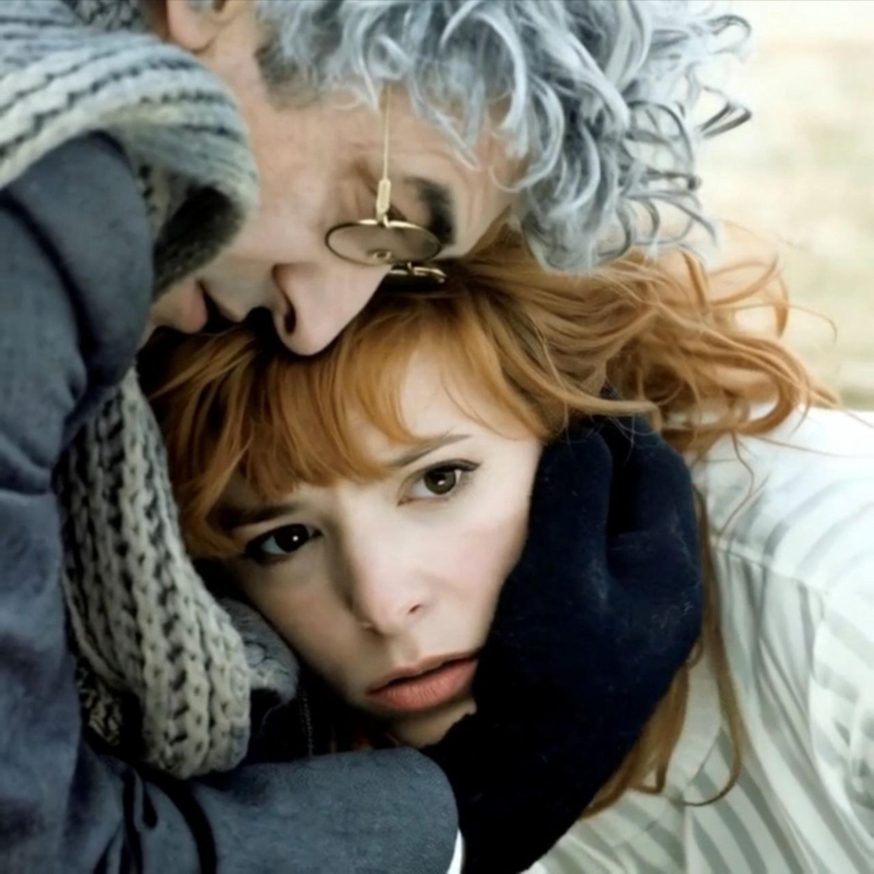 Релиз Mylène Farmer