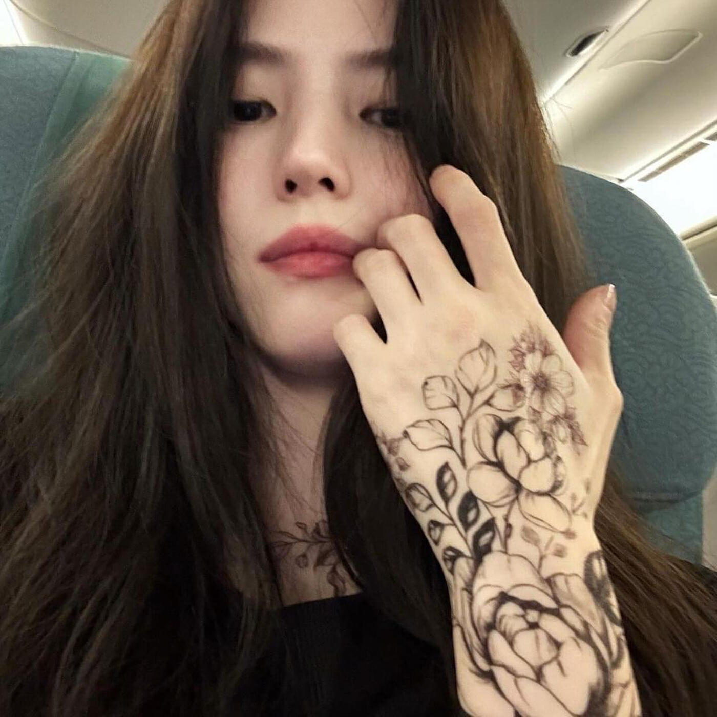 Релиз เรื่องสมมุติ (가상의 이야기)