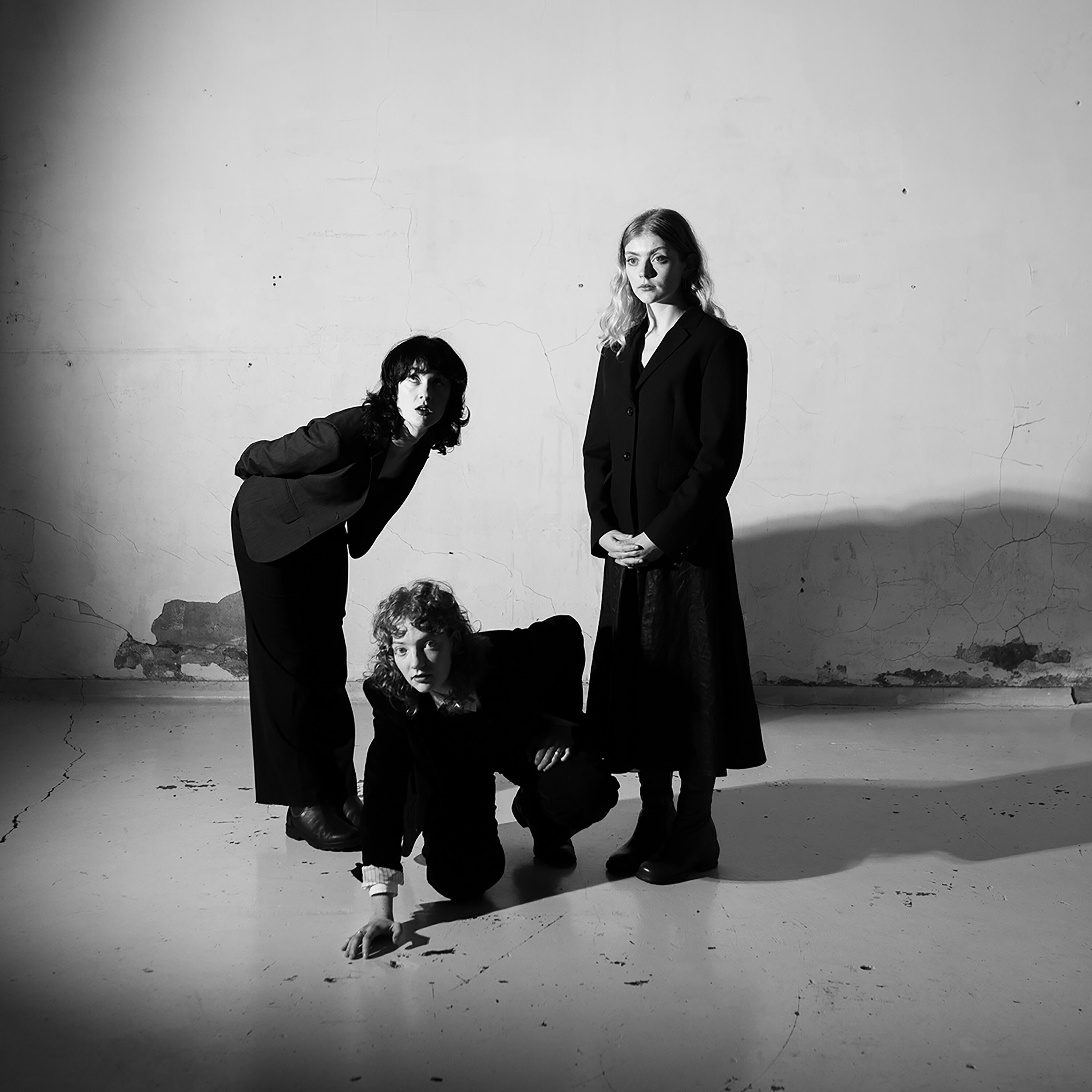 Релиз Lost/Shivers