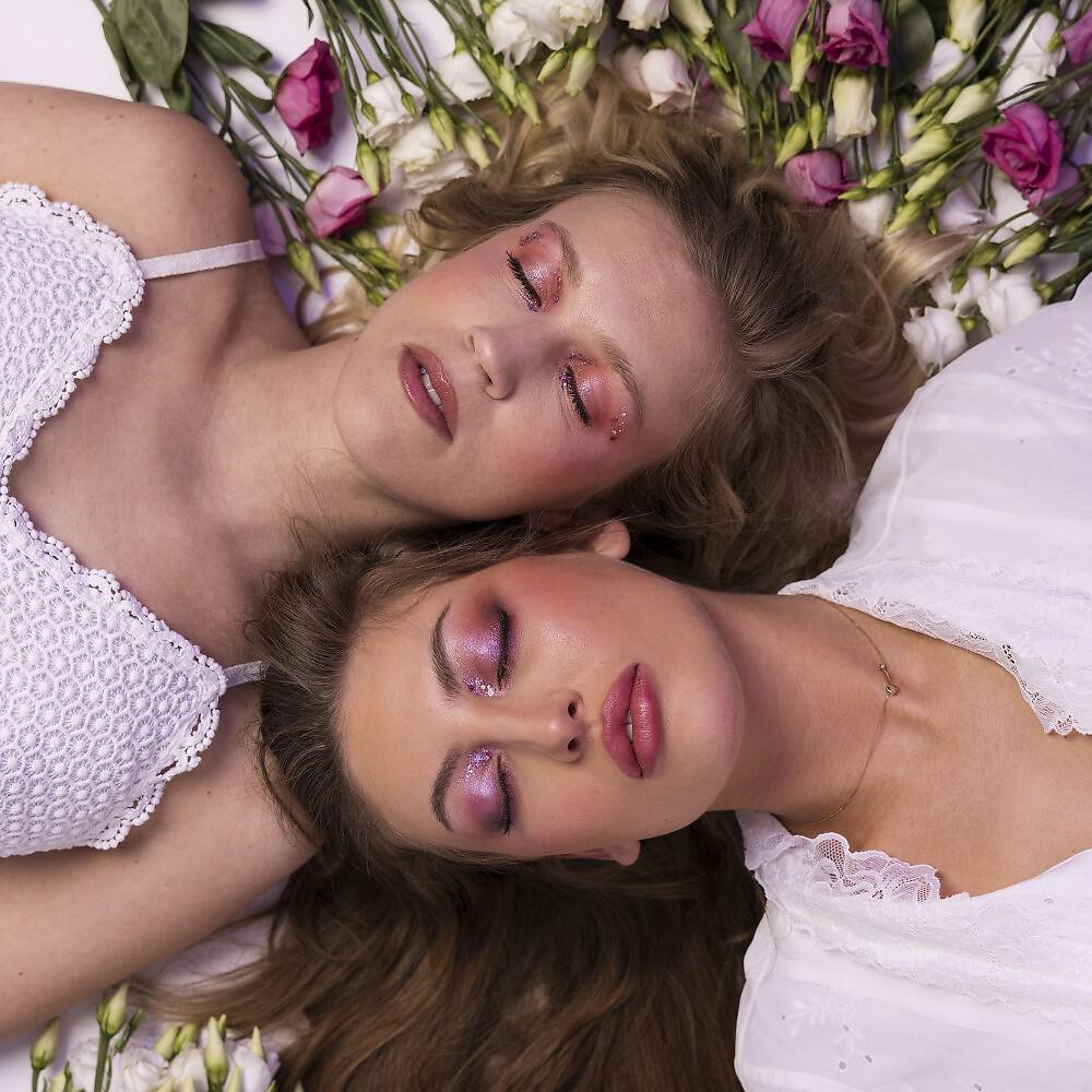 Релиз How to Be Loved