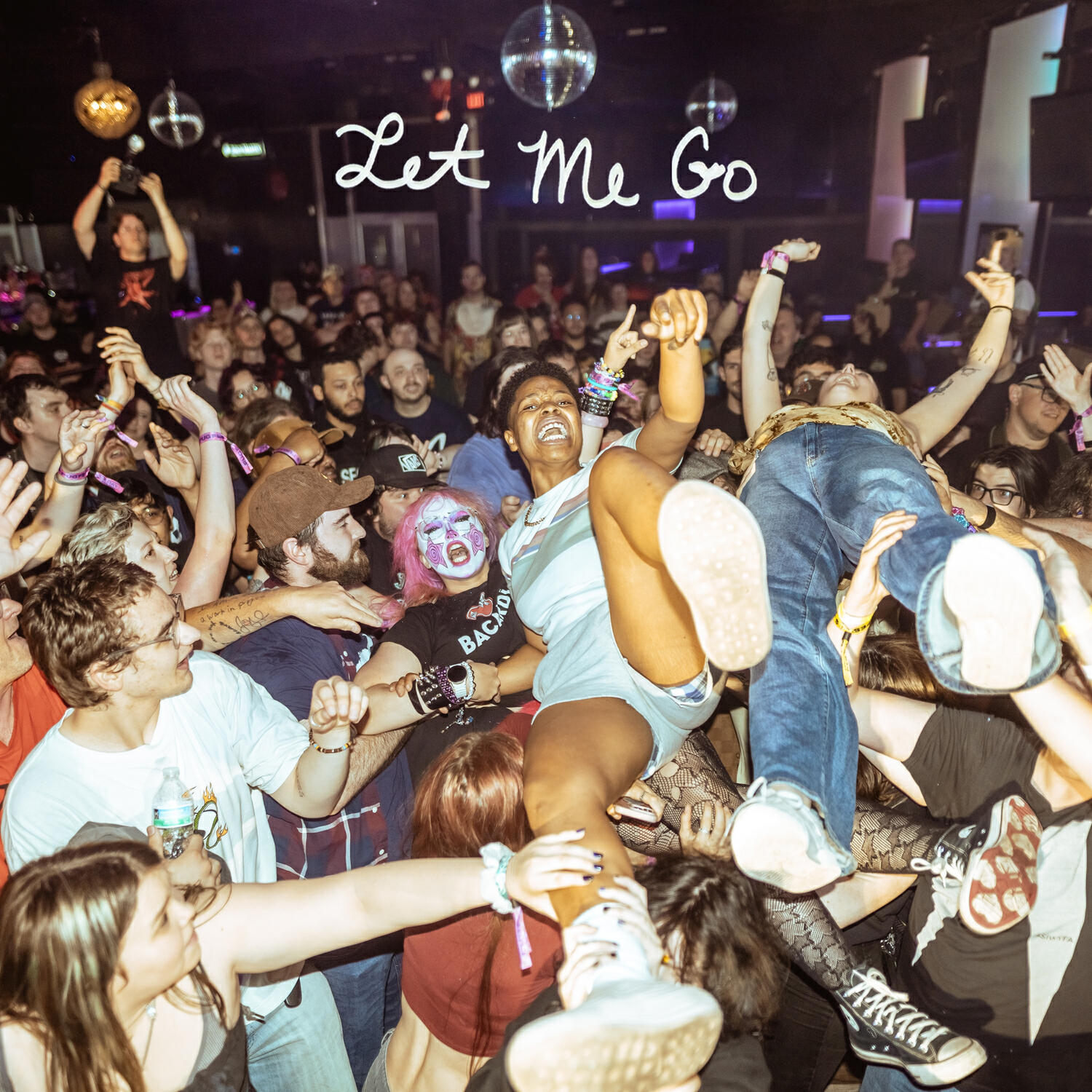 Релиз Let Me Go