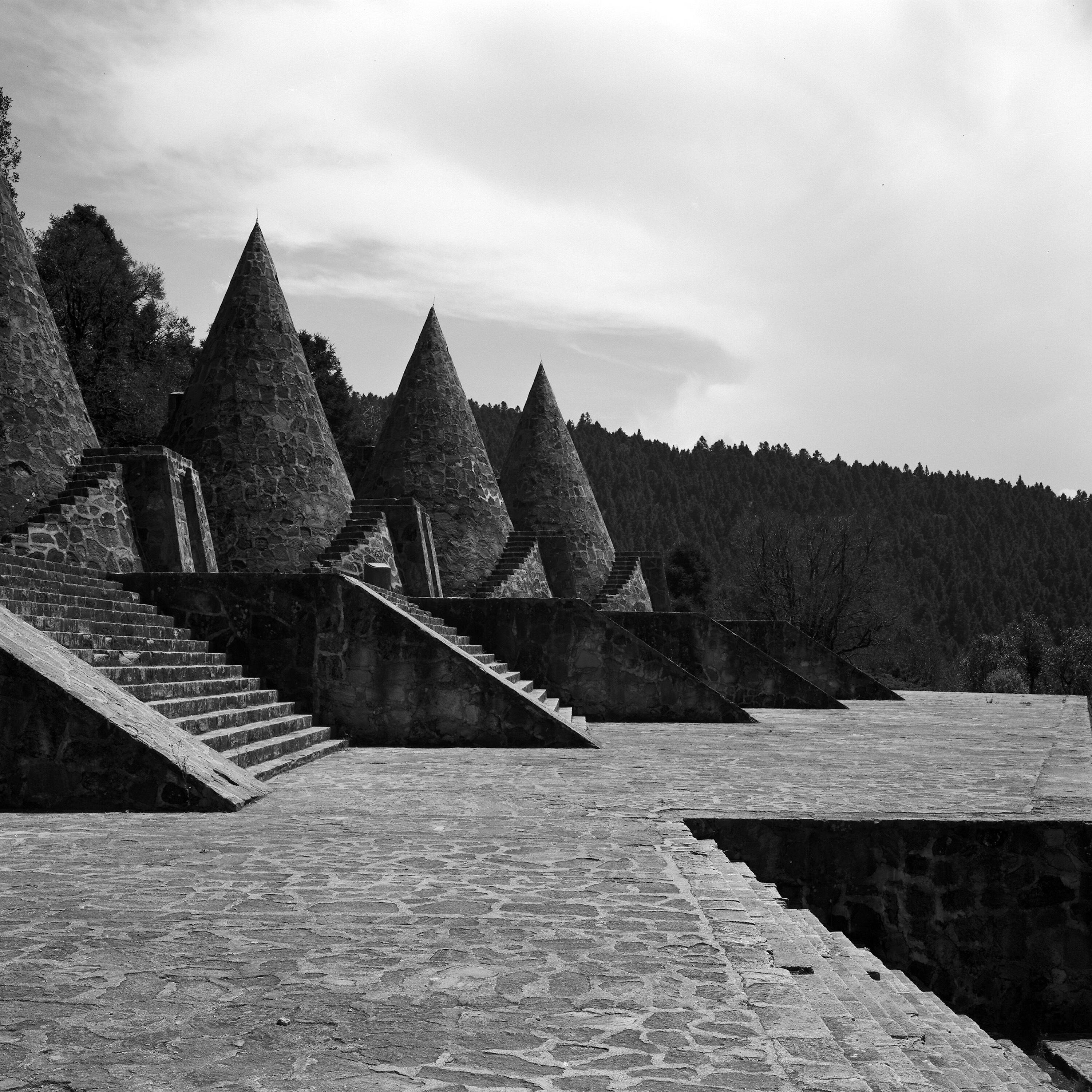 Релиз Royaume
