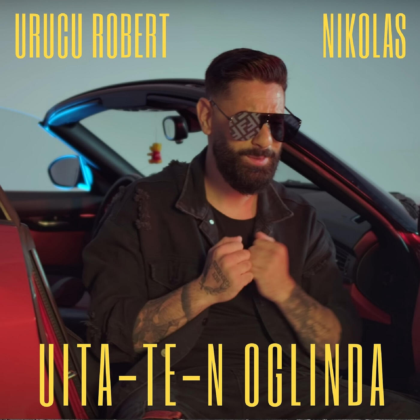 Релиз Uita-Te-n Oglinda