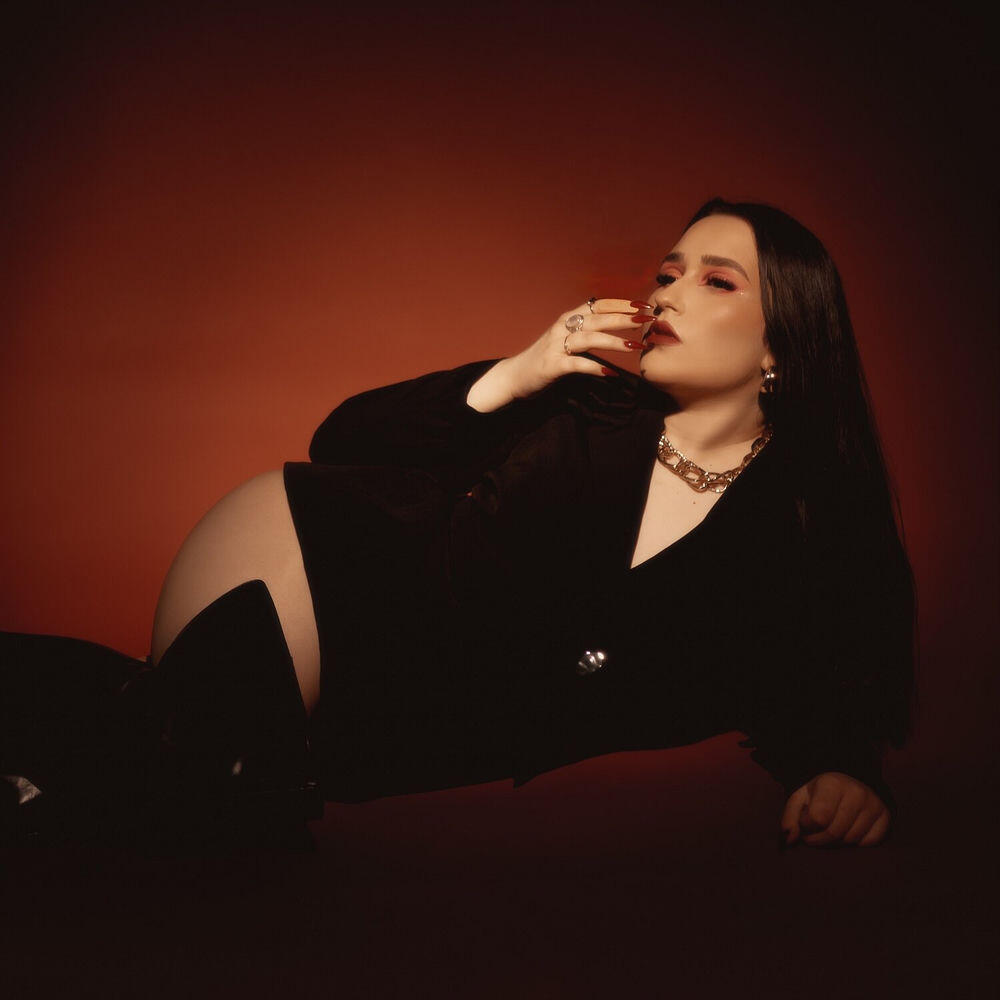 Релиз Femme Fatale
