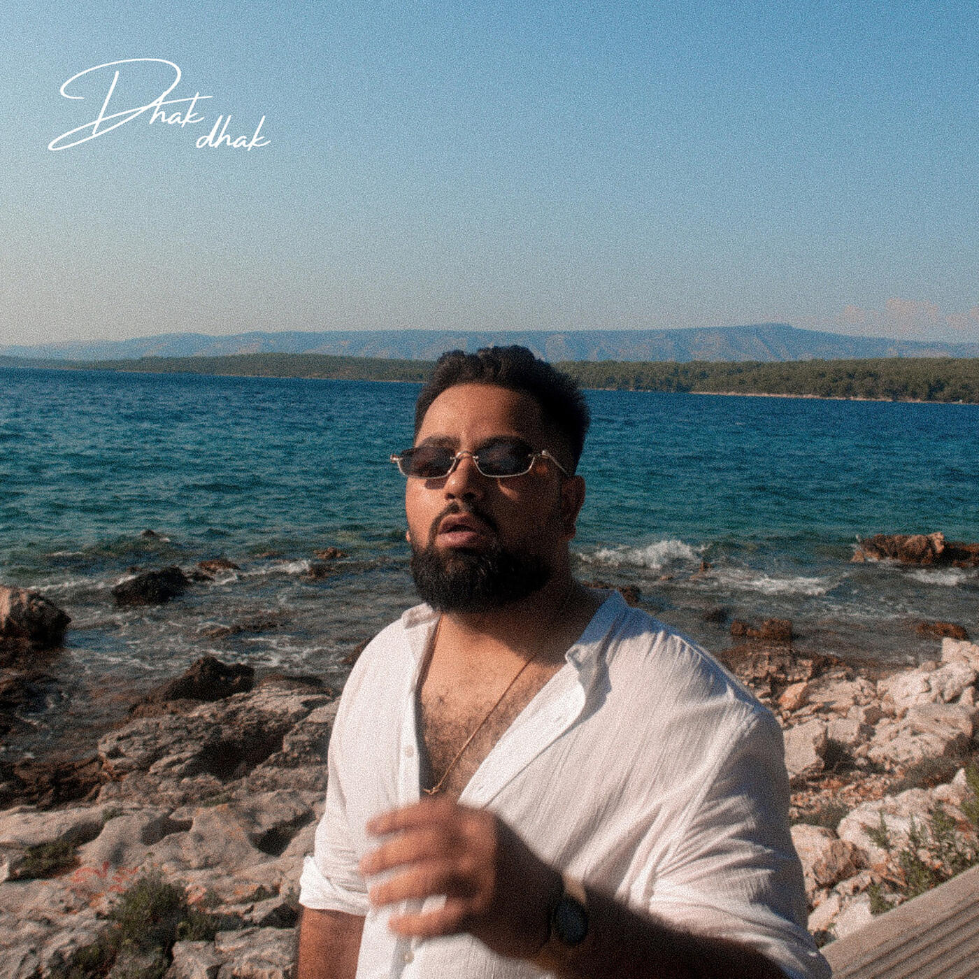 Релиз Dhak Dhak