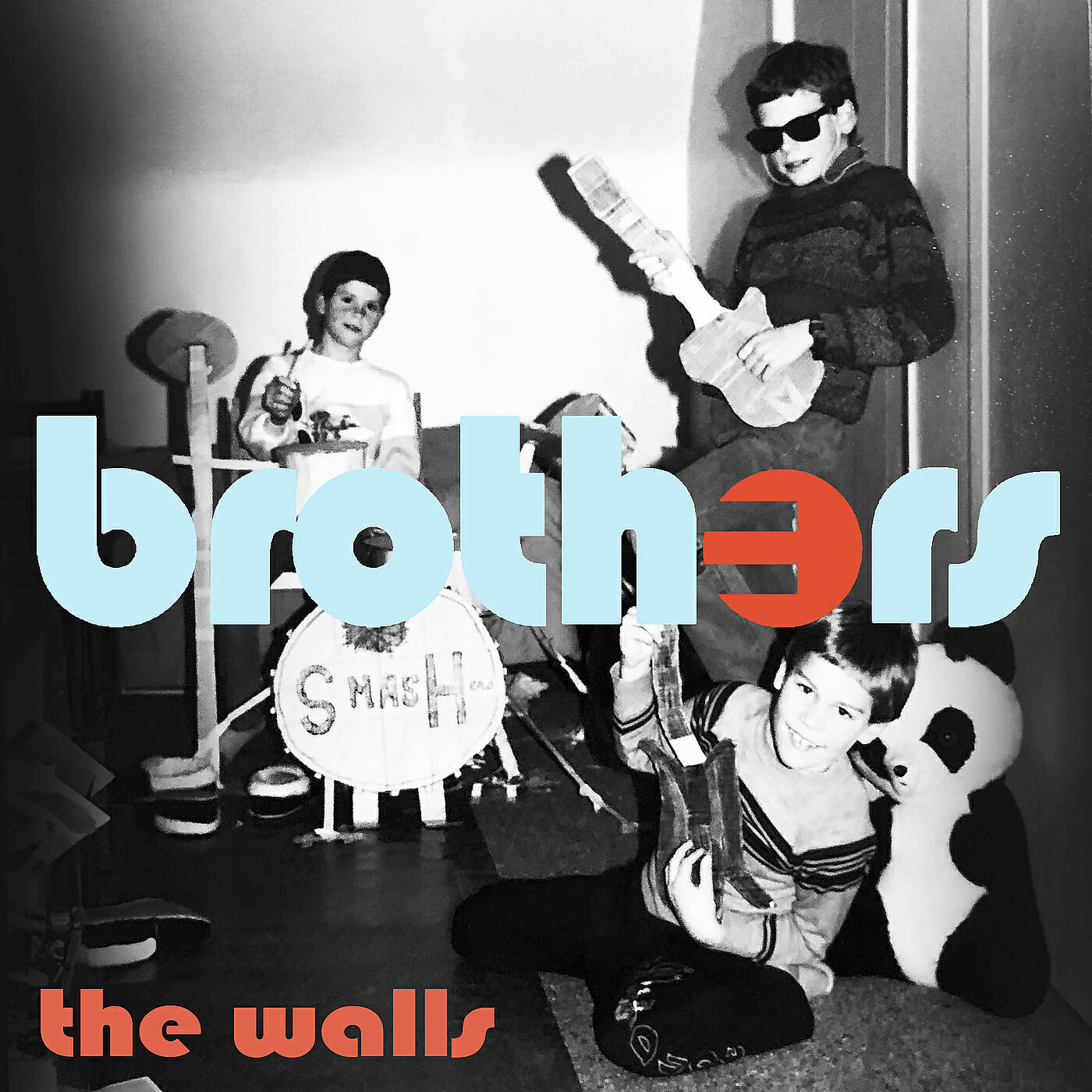 Релиз The Walls