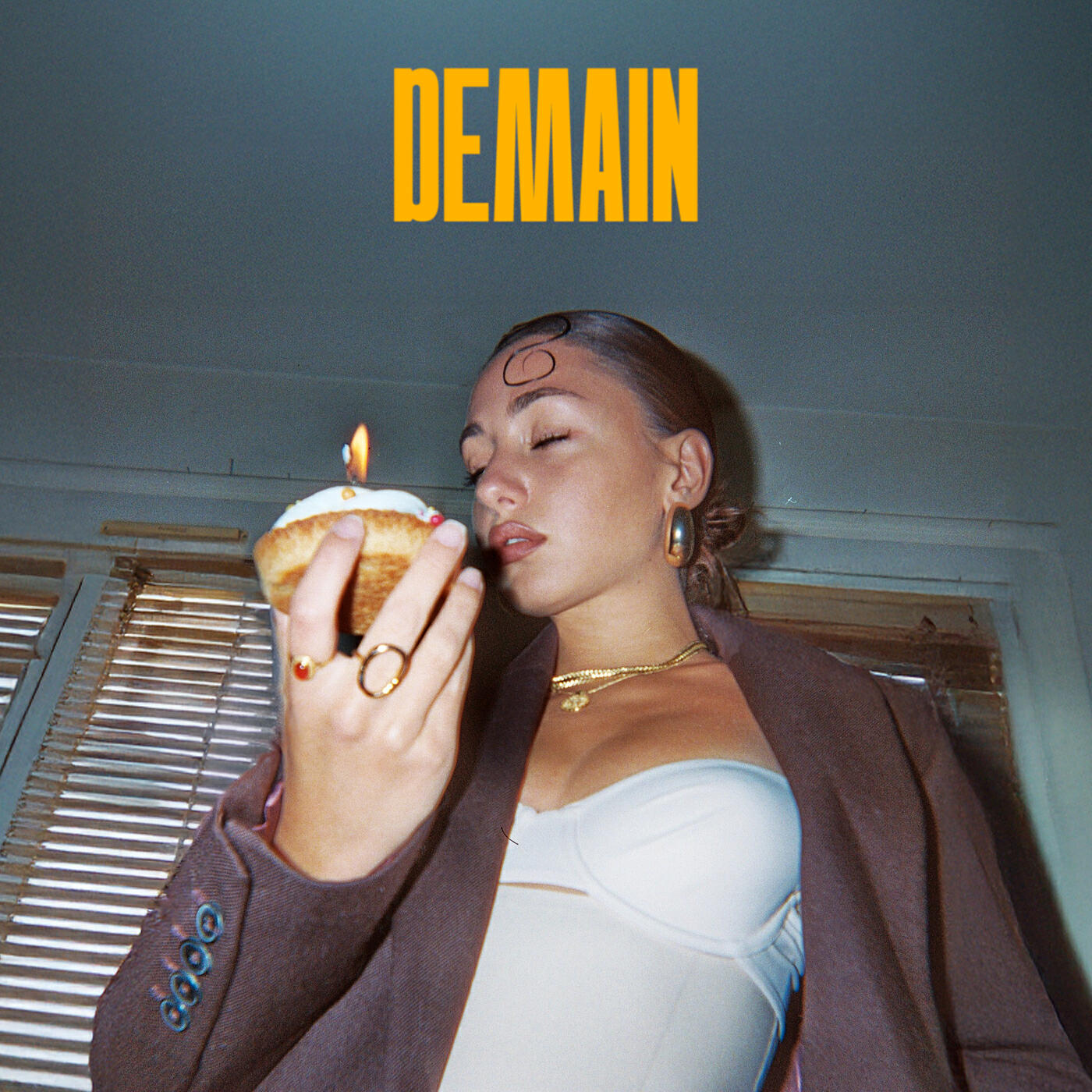 Релиз Demain