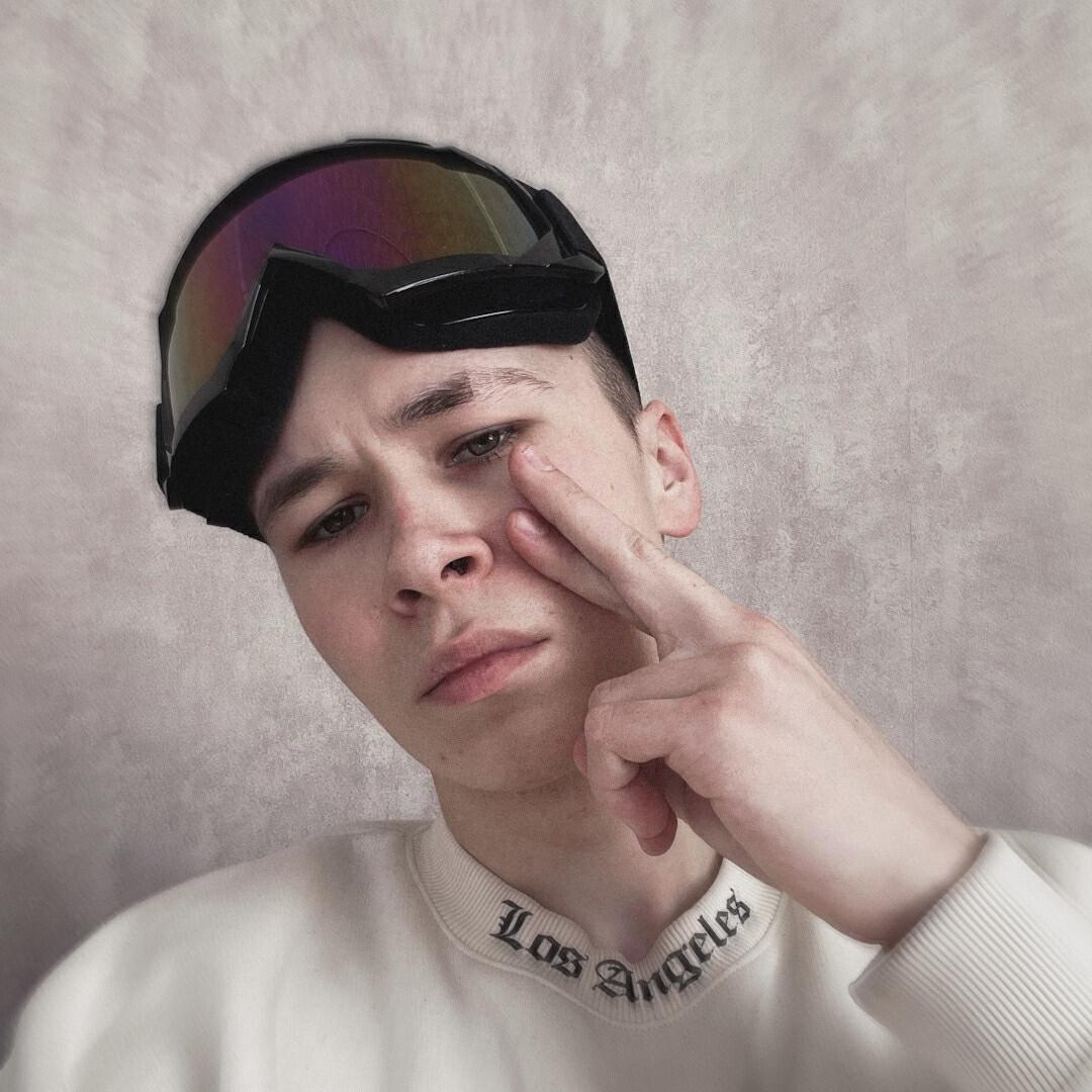 MAIIIN
