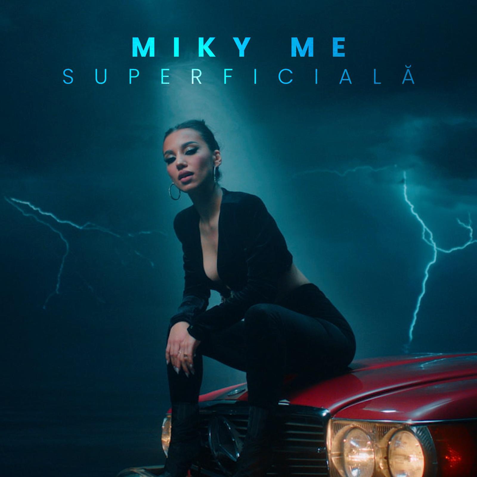 Постер альбома Superficială