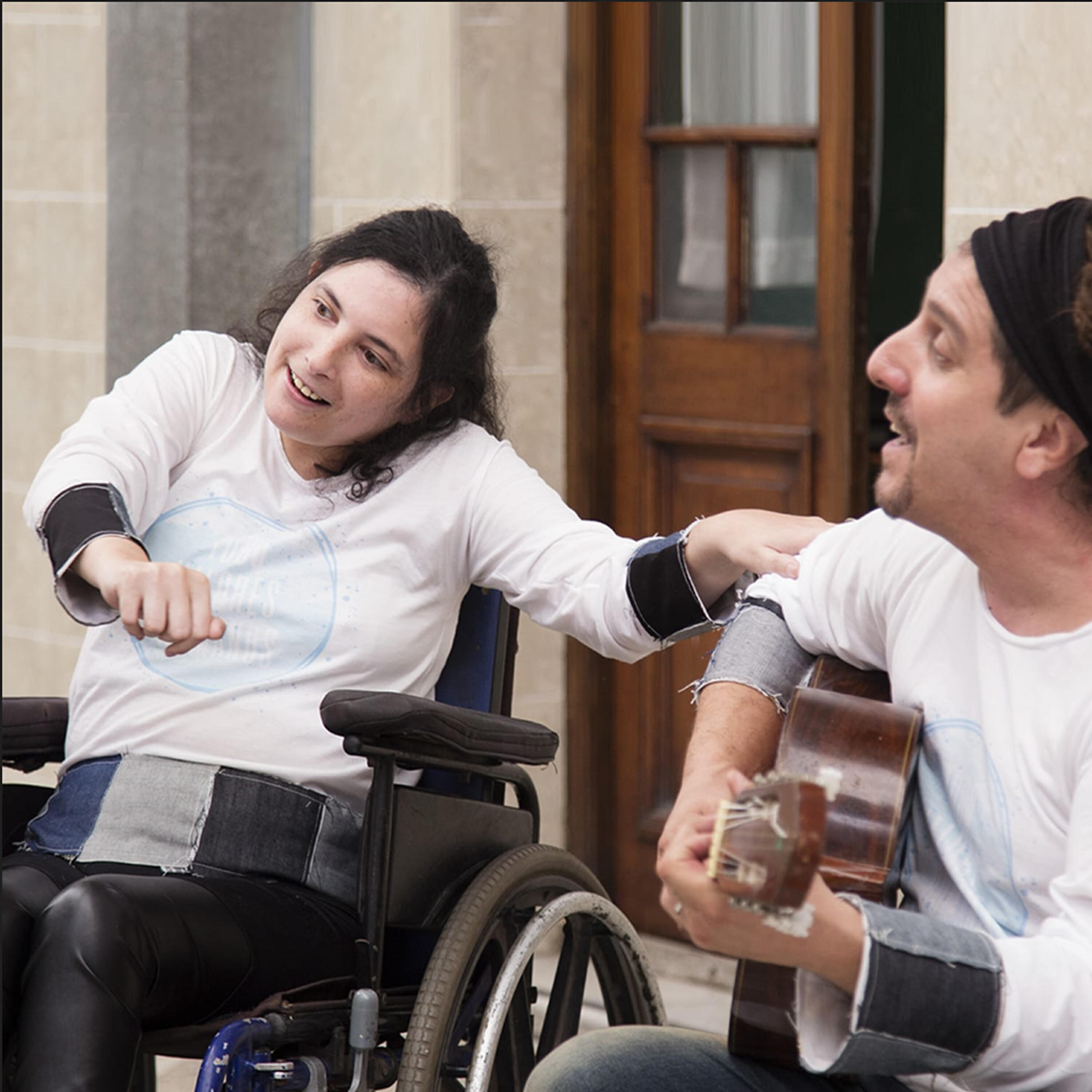 Релиз Niños del 2000