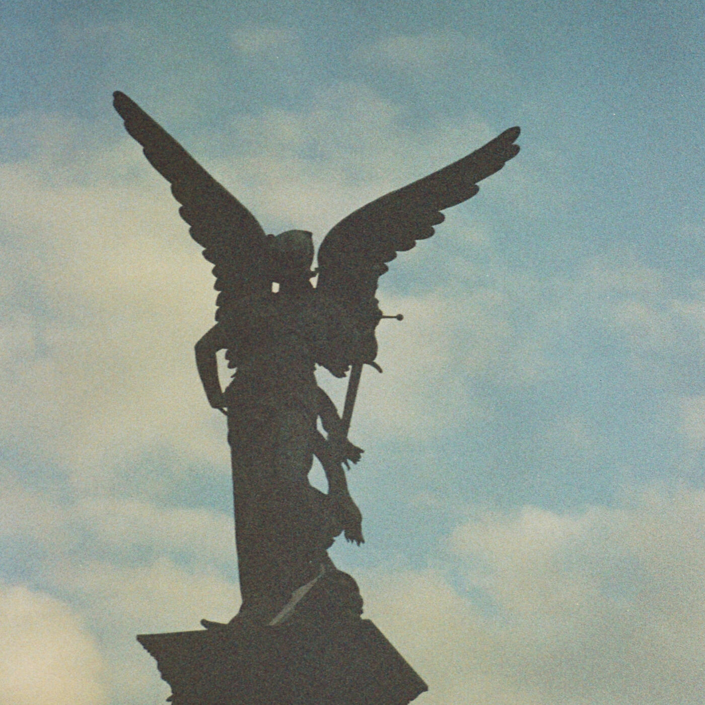 Релиз Angels Chant