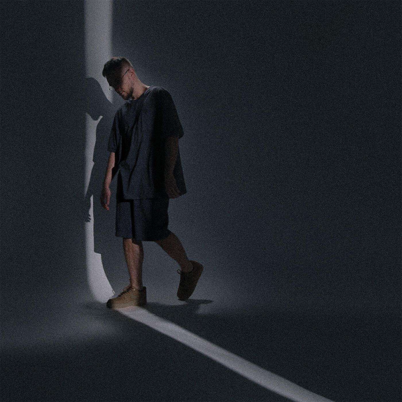 Релиз Сияет