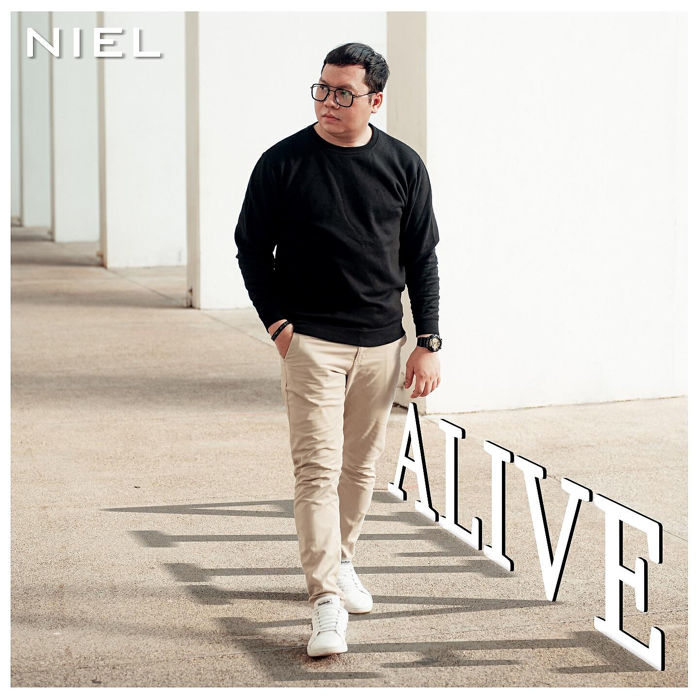Релиз Alive
