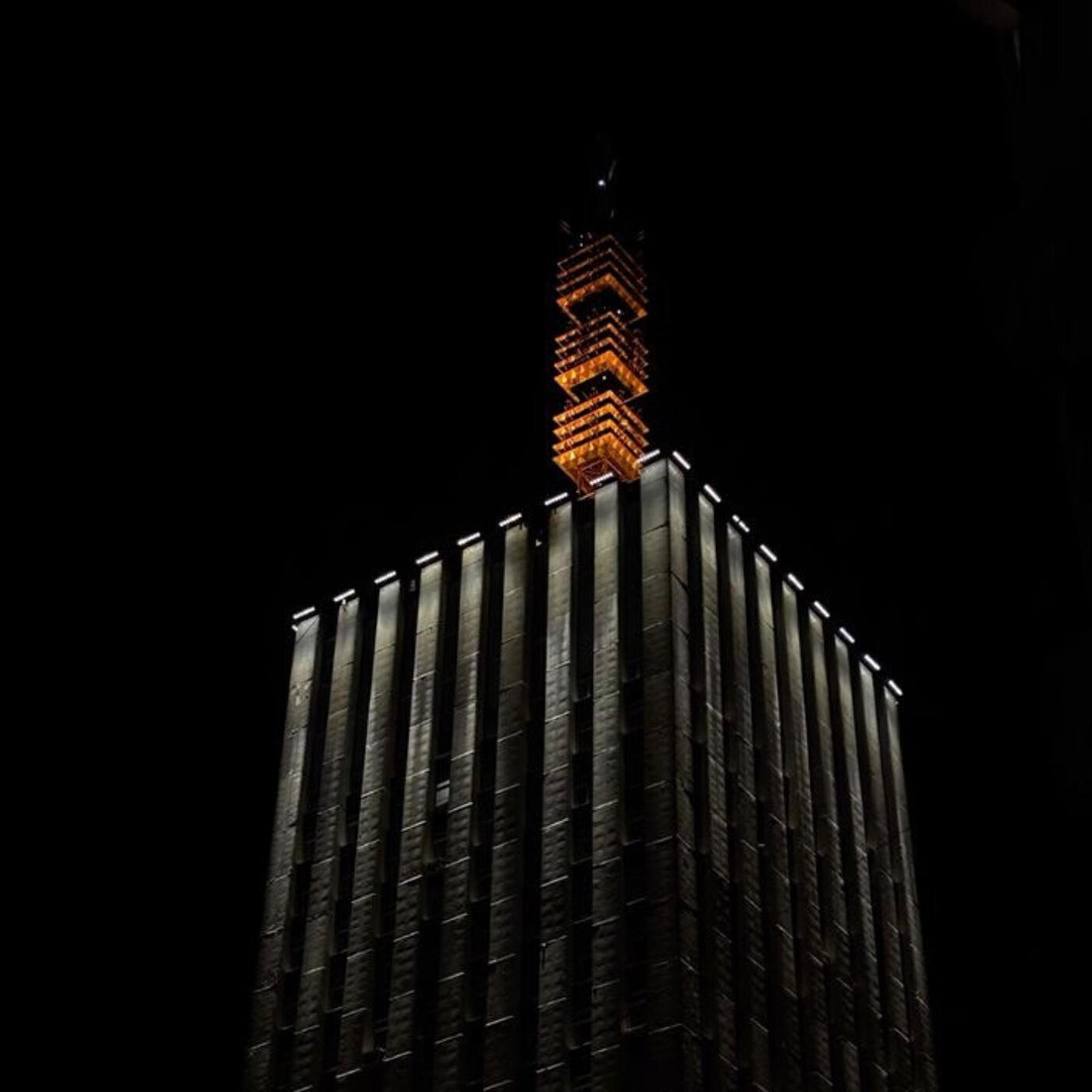 Релиз Держит килограммы