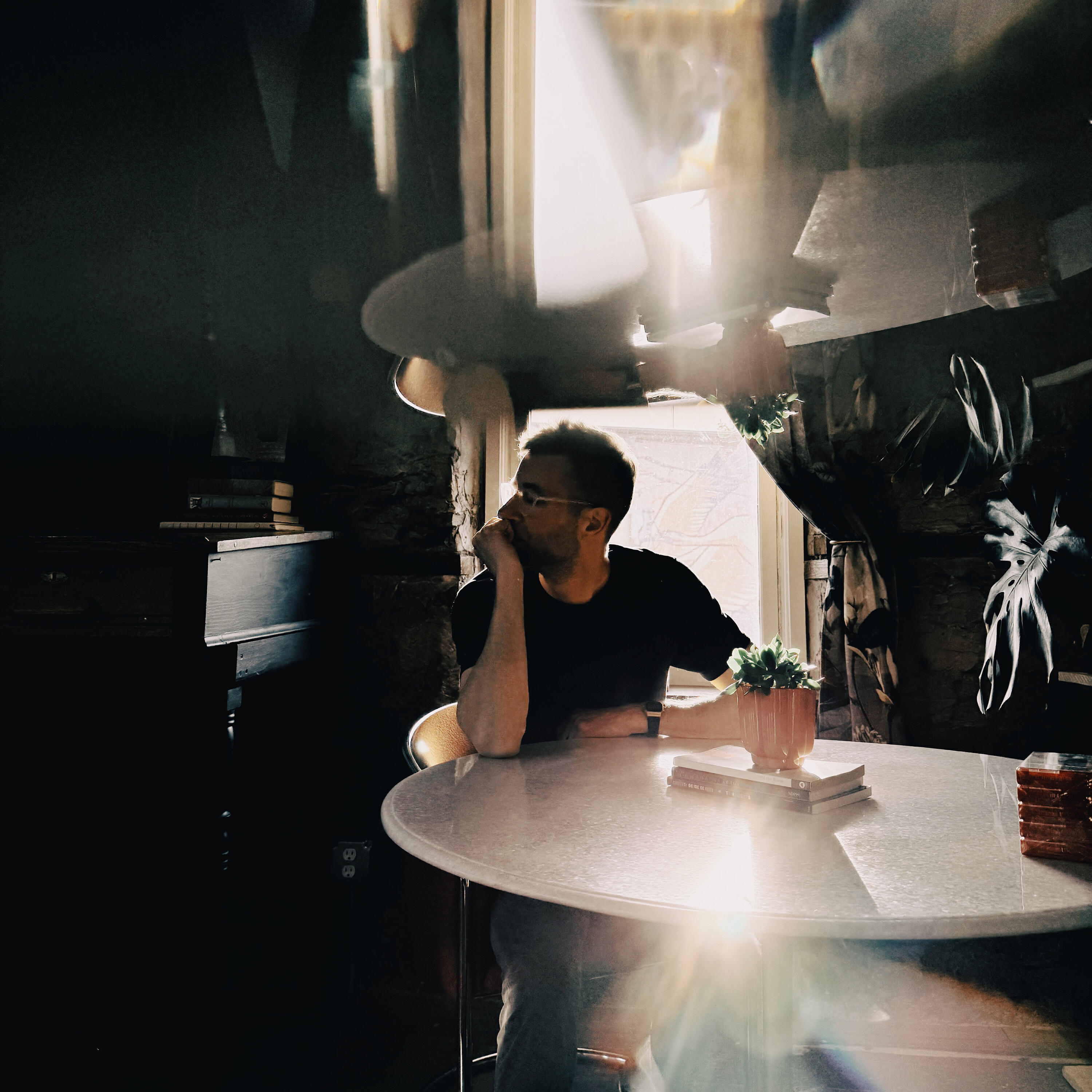 Релиз Heeding Light