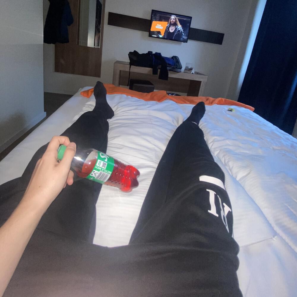 Релиз Heinie nüchtern
