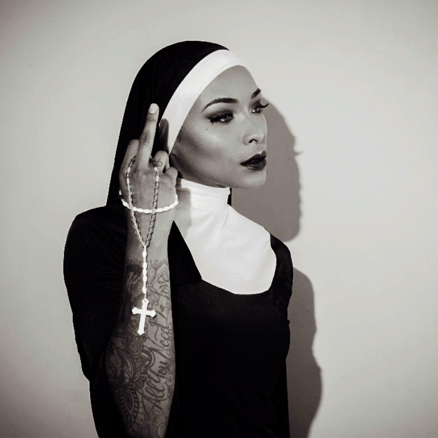 DJ Qeys все песни в mp3