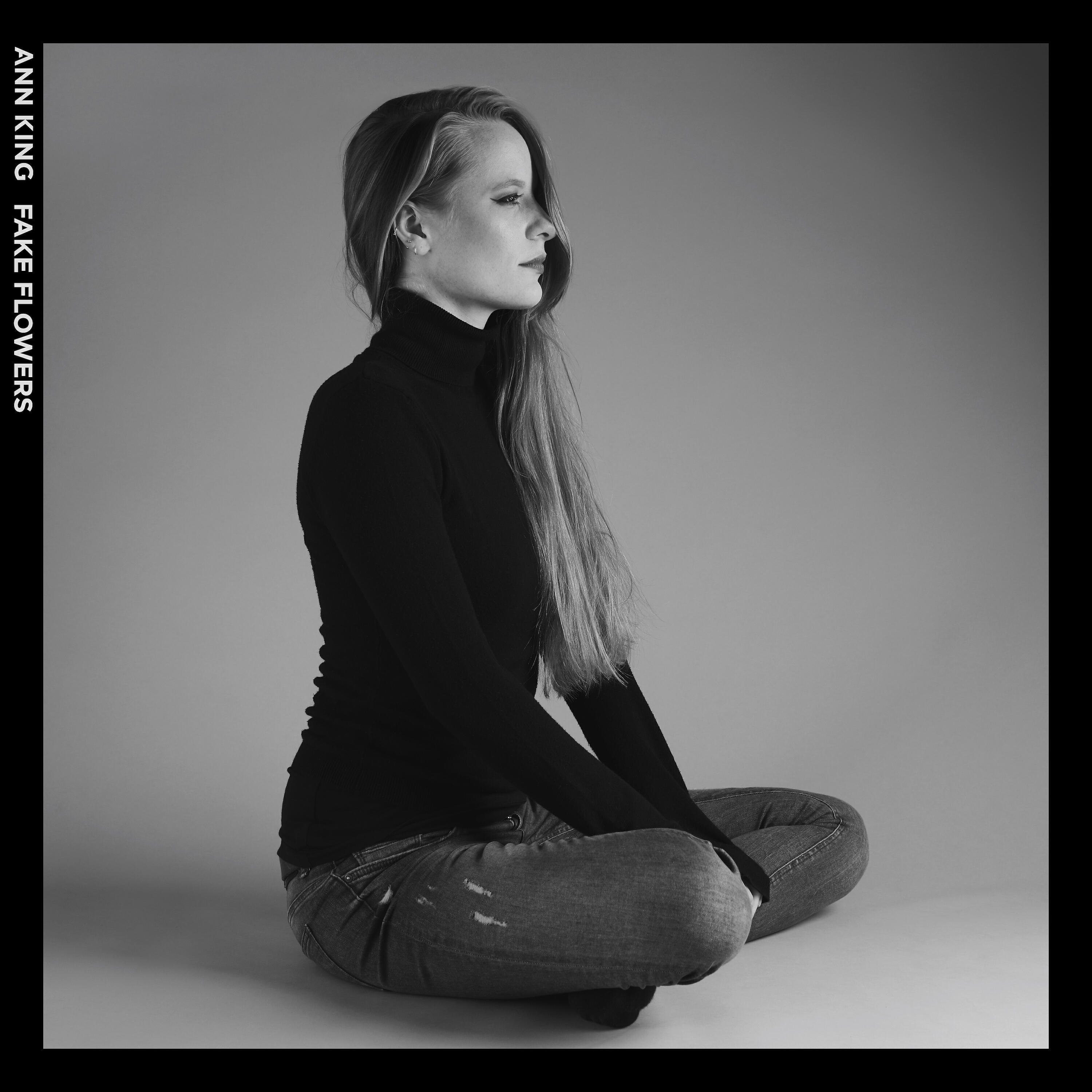Релиз Fake Flowers