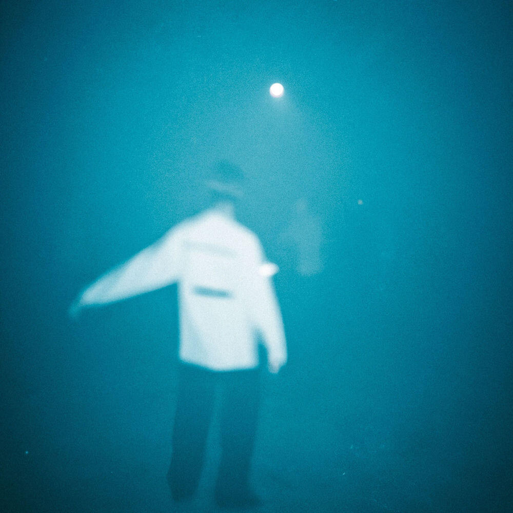Релиз a blurry dream