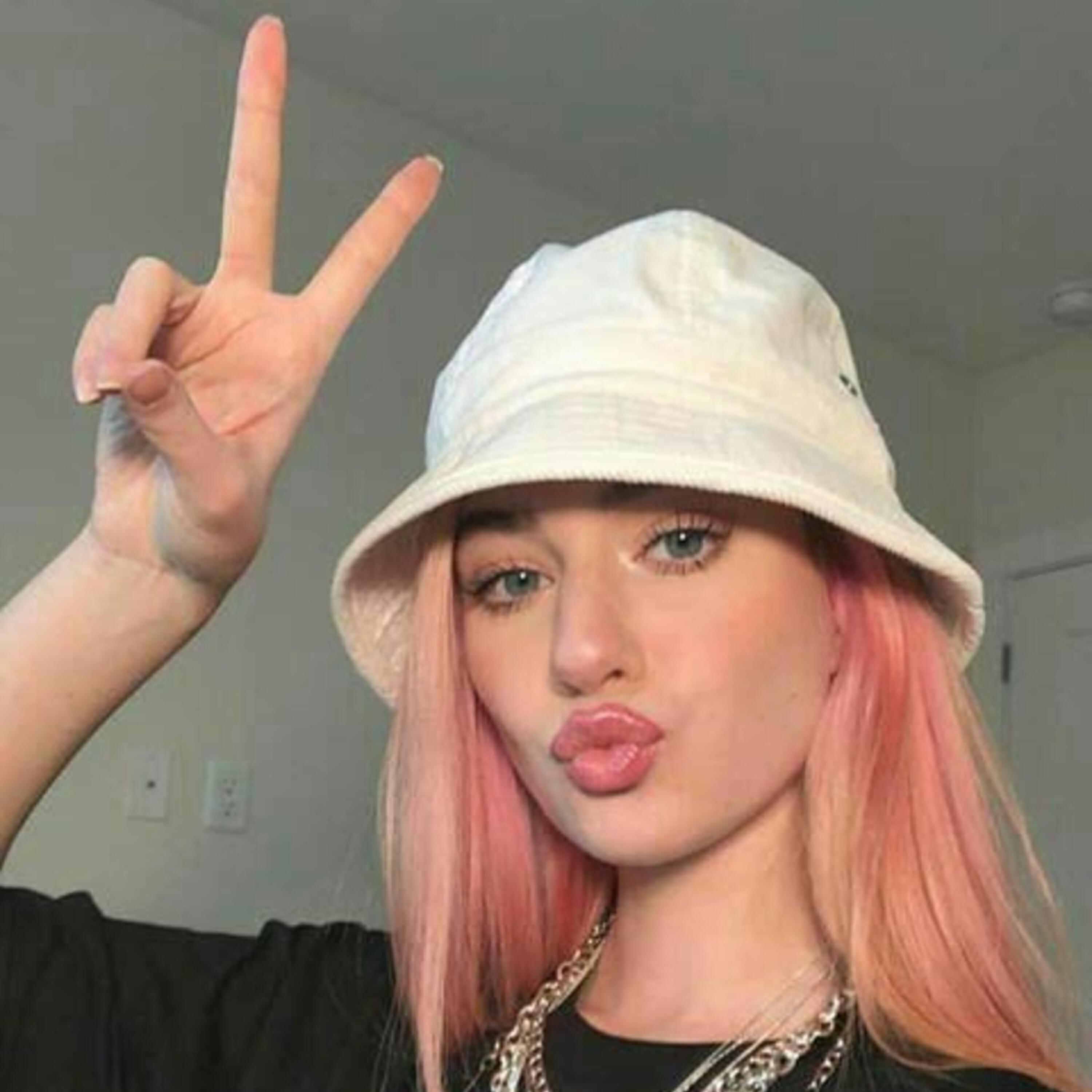 Релиз hi girl