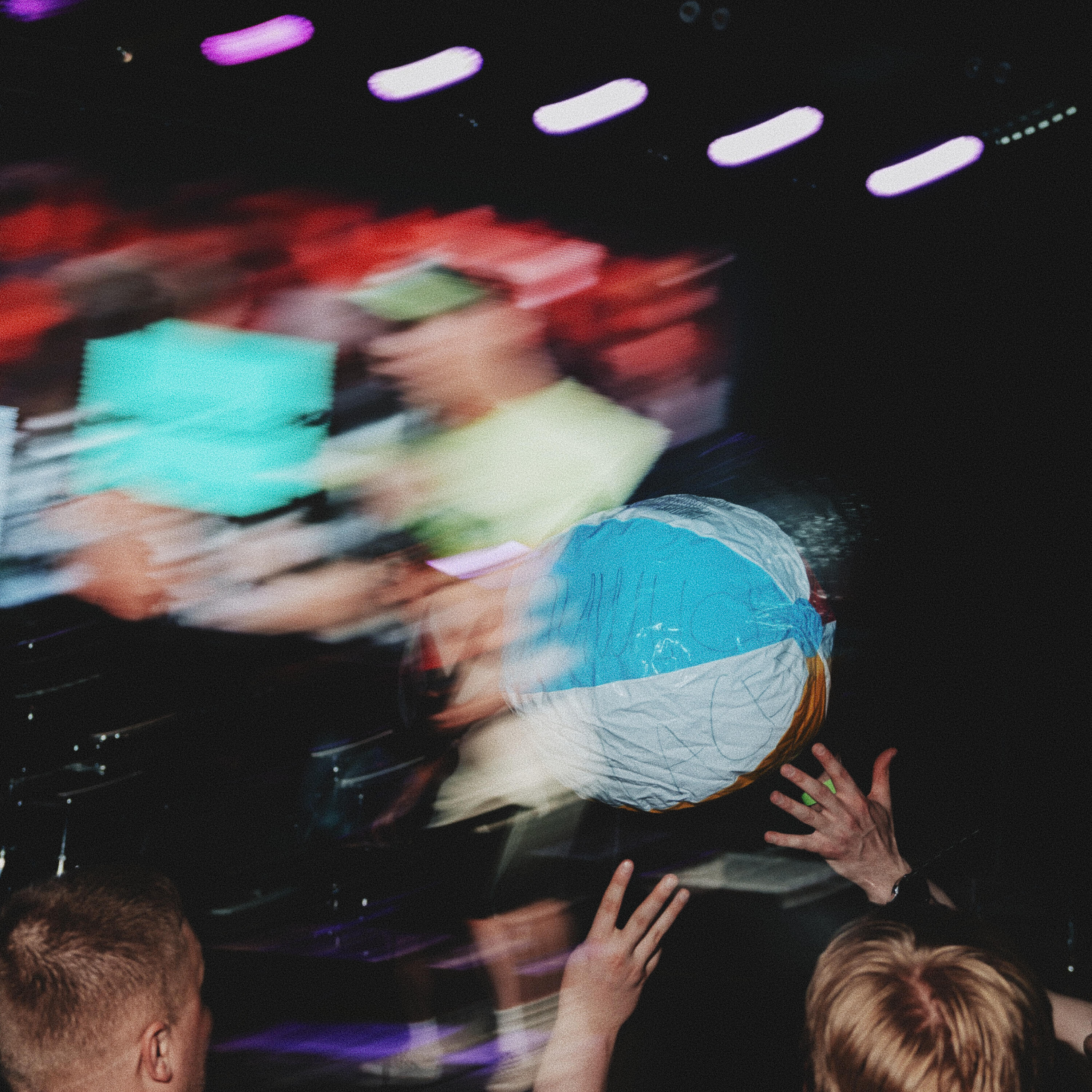Релиз Don't Stop the Riot
