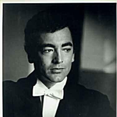 Richard Bonynge все песни в mp3