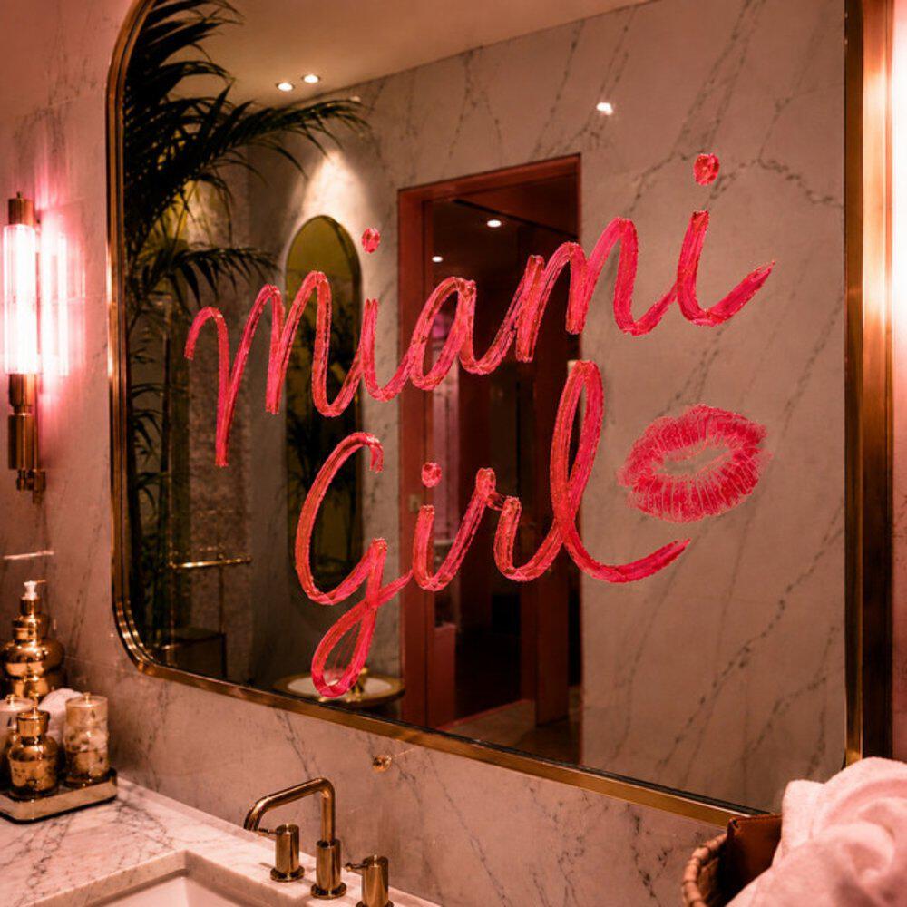 Релиз Miami Girl