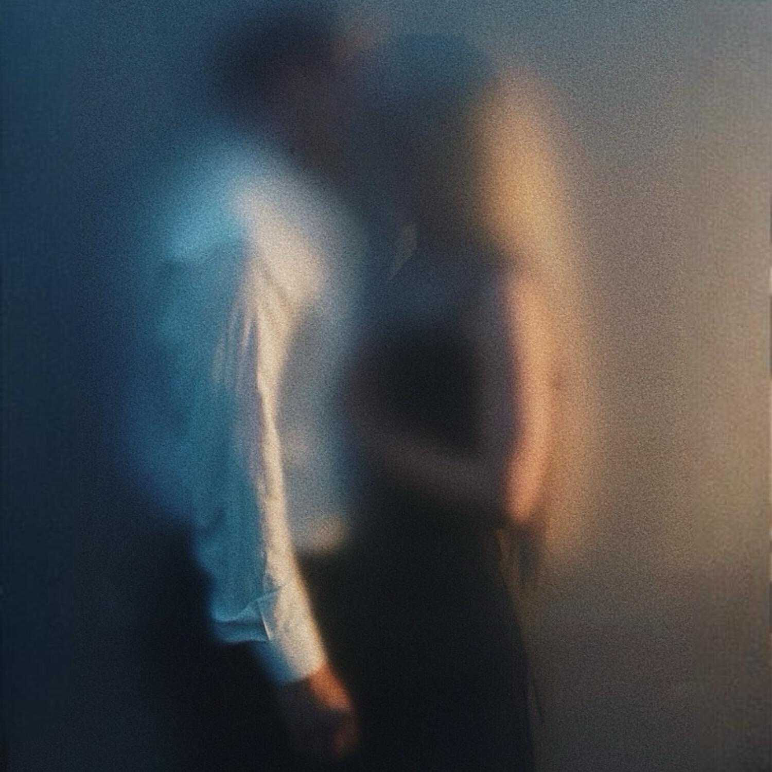 Релиз Насквозь