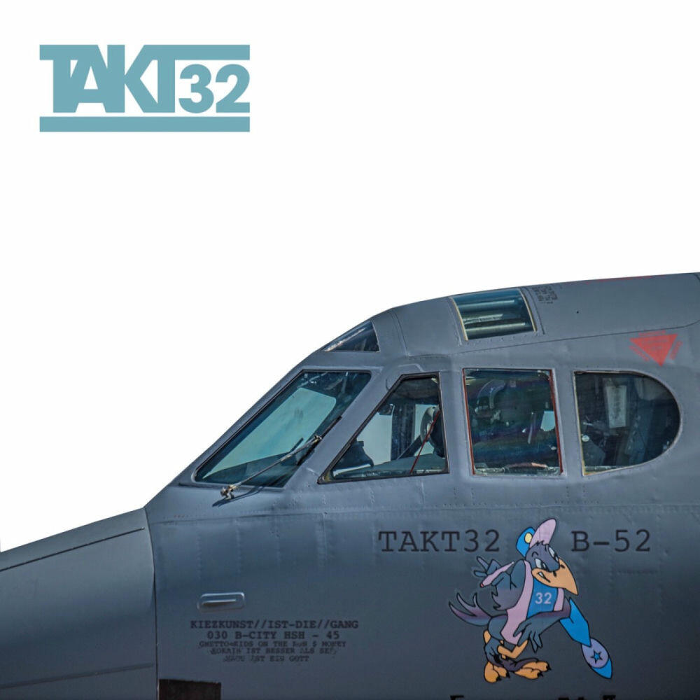 Релиз B-52