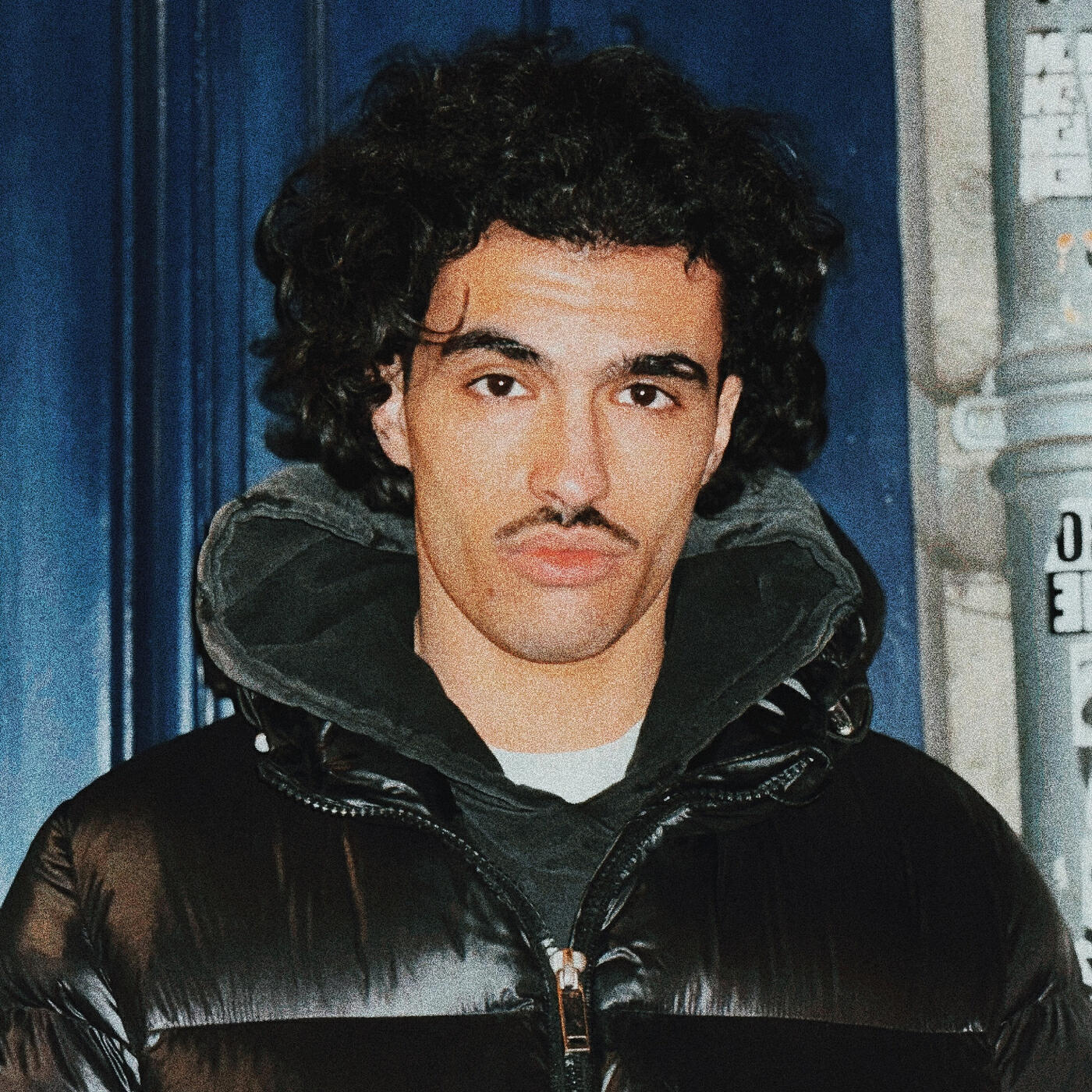 Релиз Comme Ça