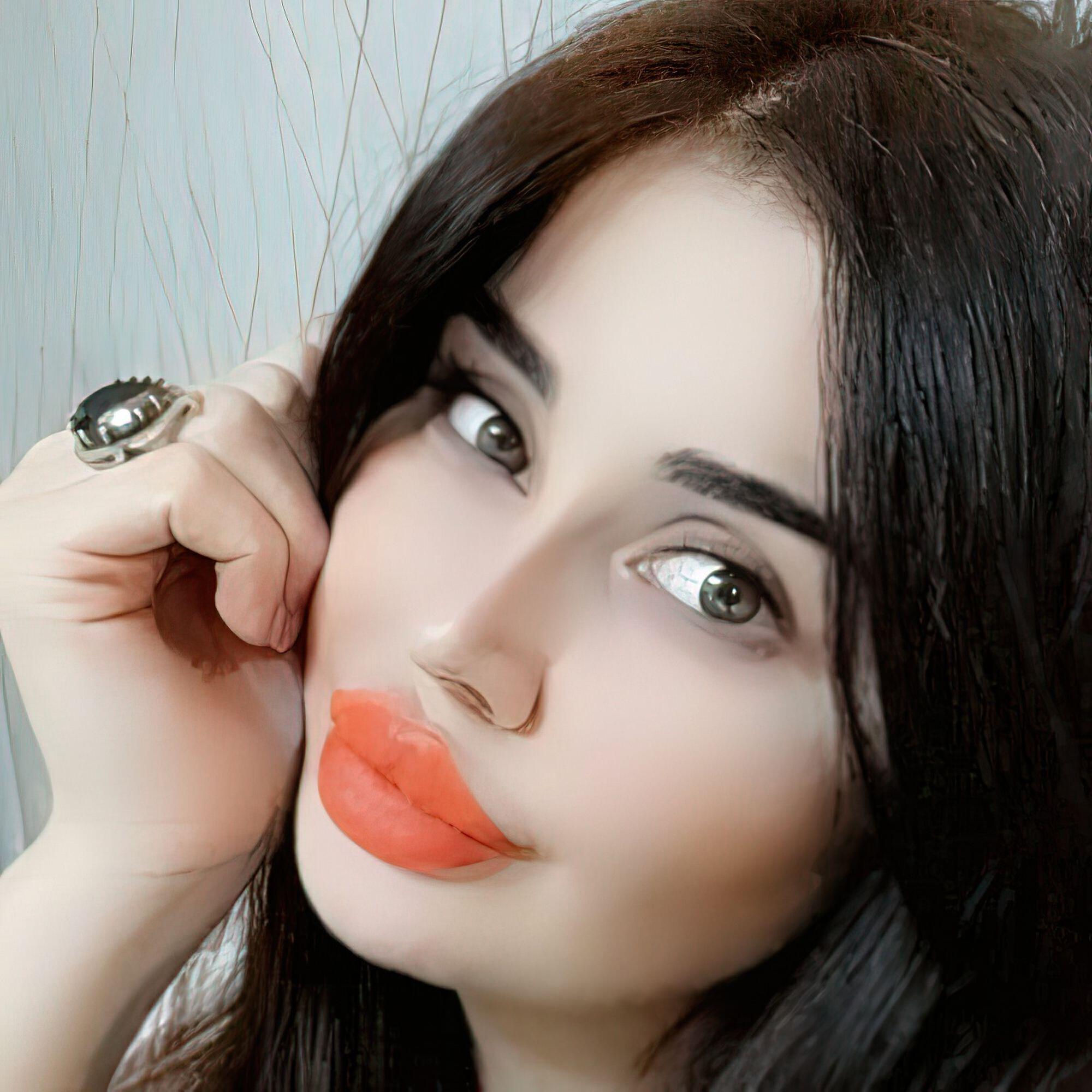 Лара Майсак