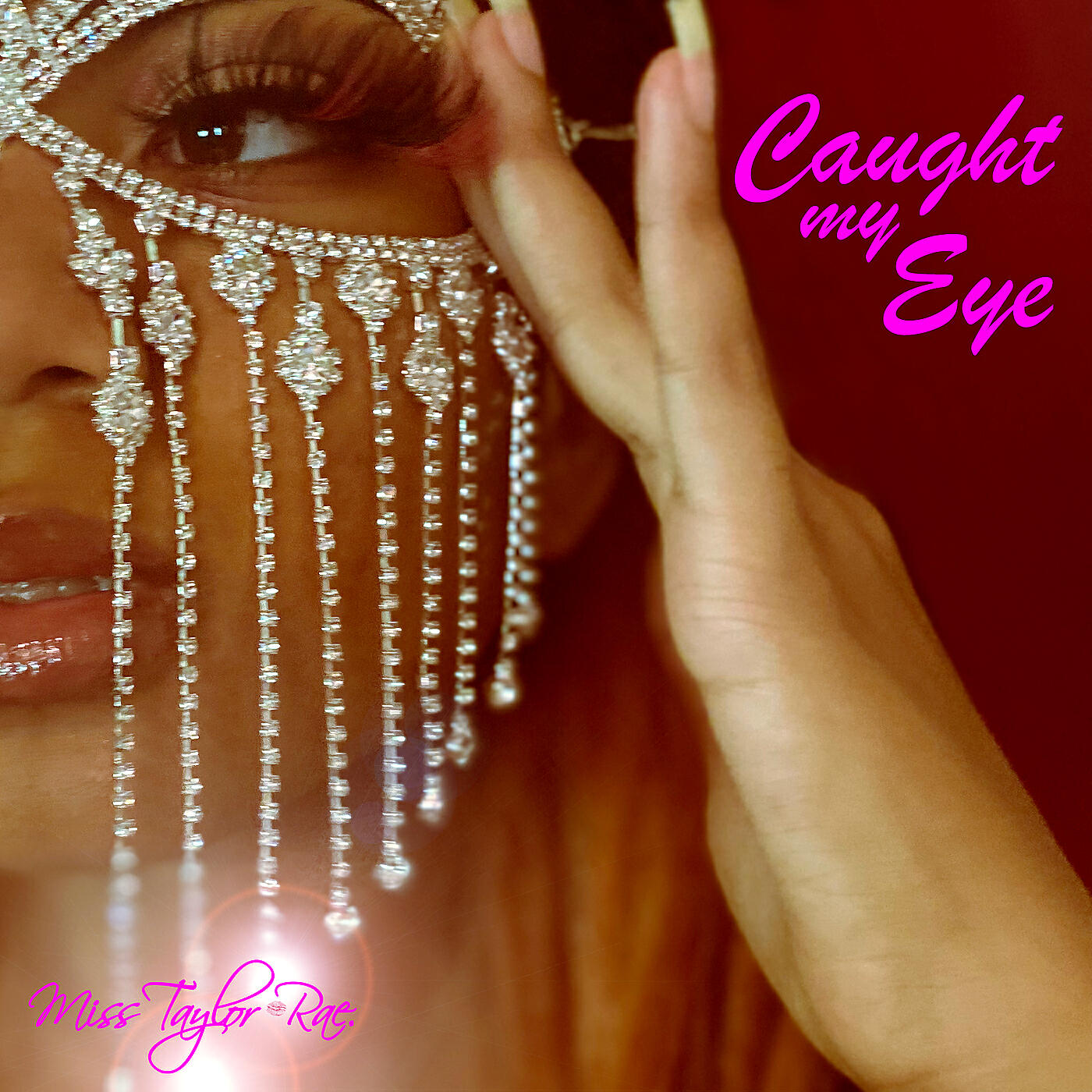 Релиз Caught My Eye