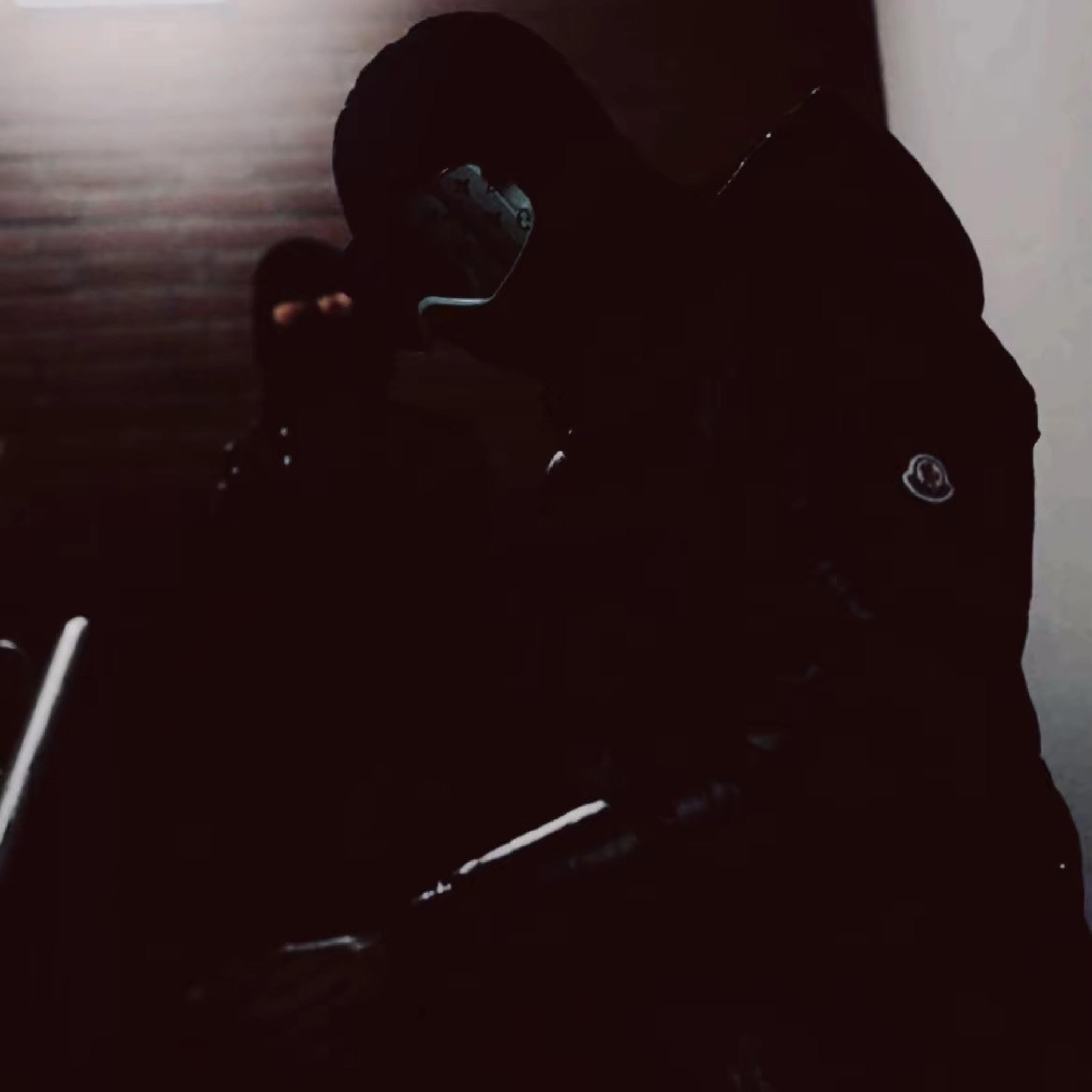Релиз Don't Trust Bitches 2.0