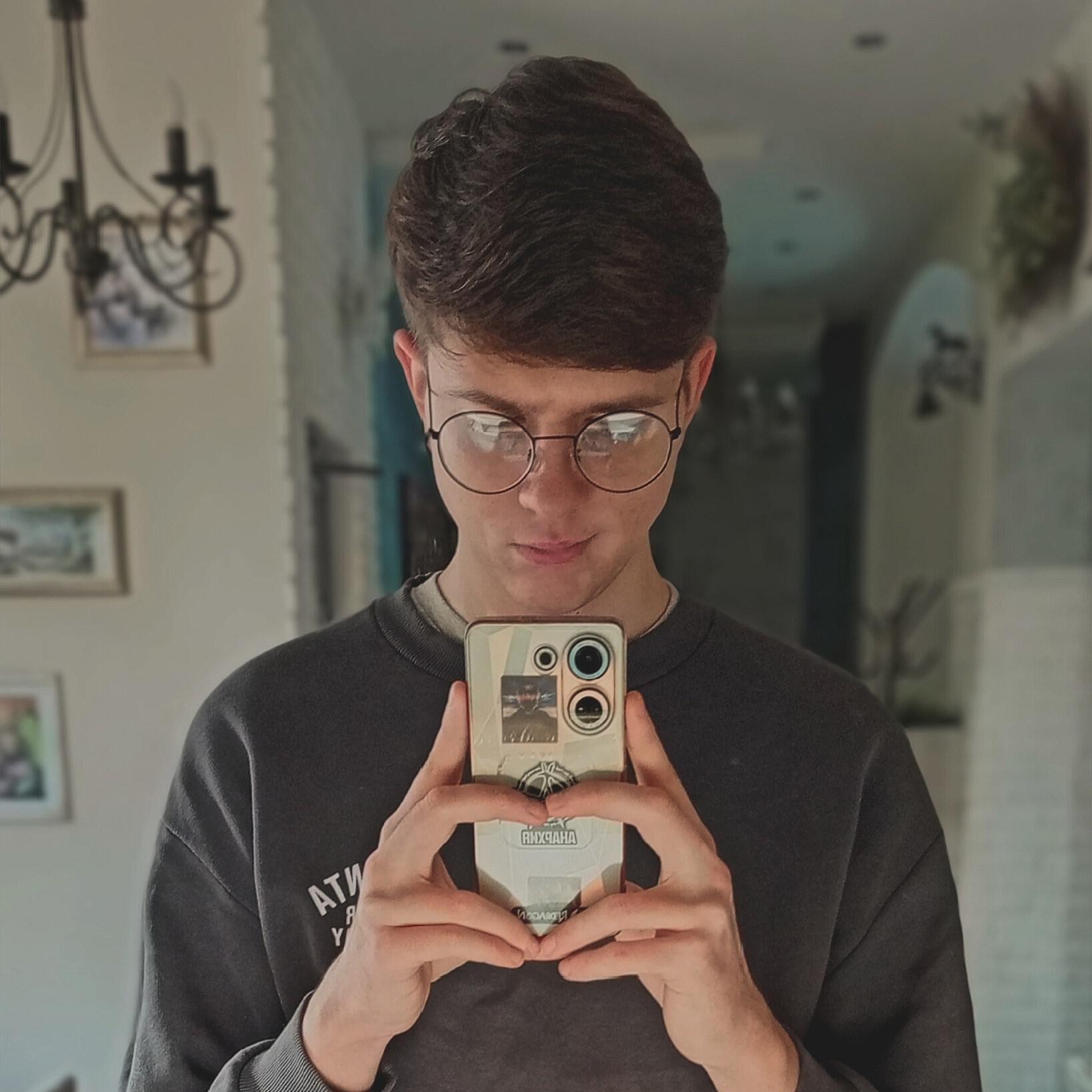 Дмитрий Чернов