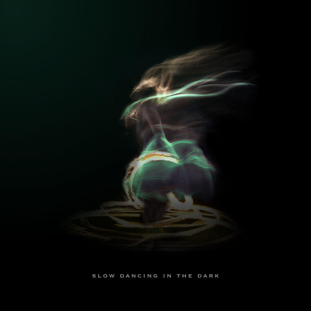 Релиз Slow Dancing in the Dark