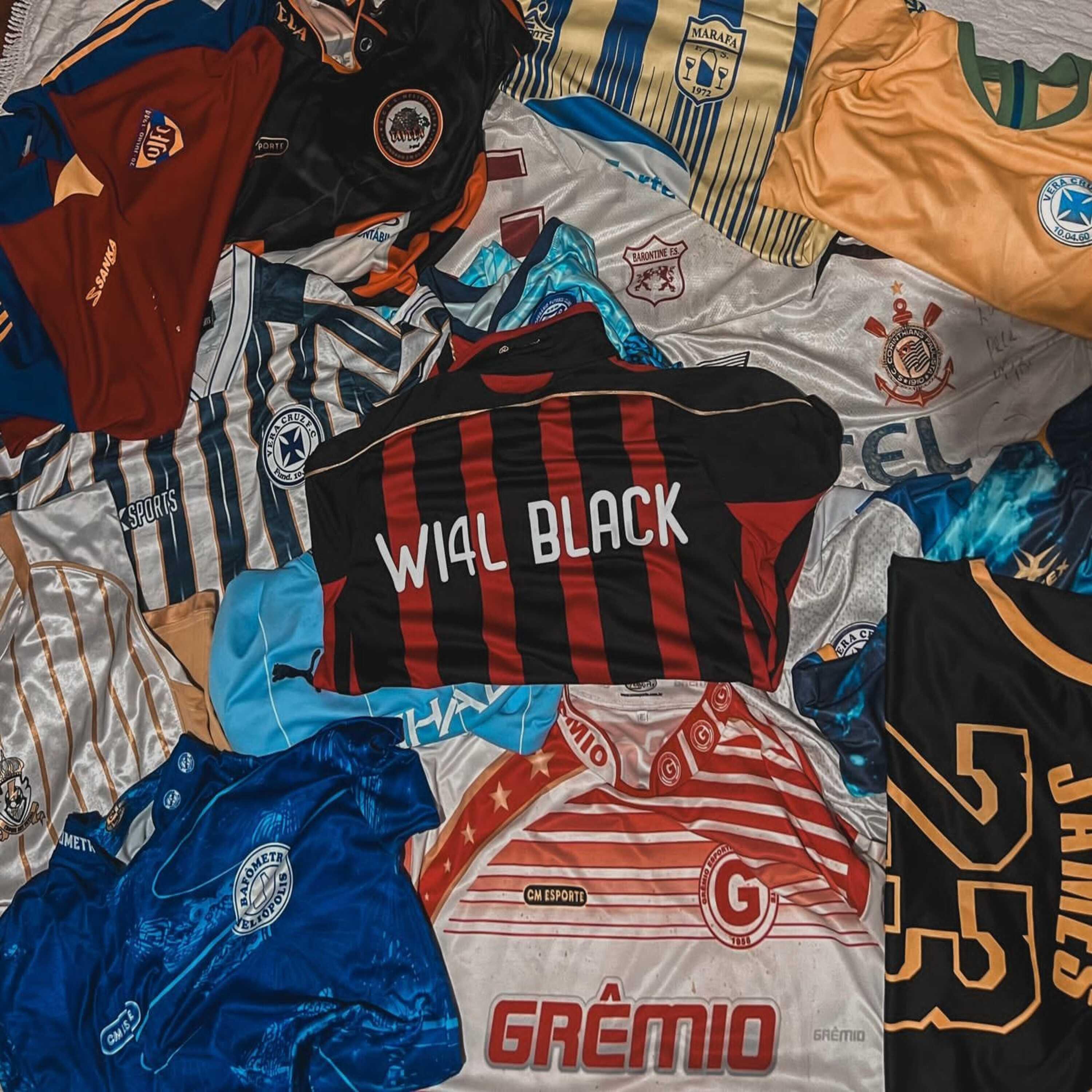 WI4L BLACK