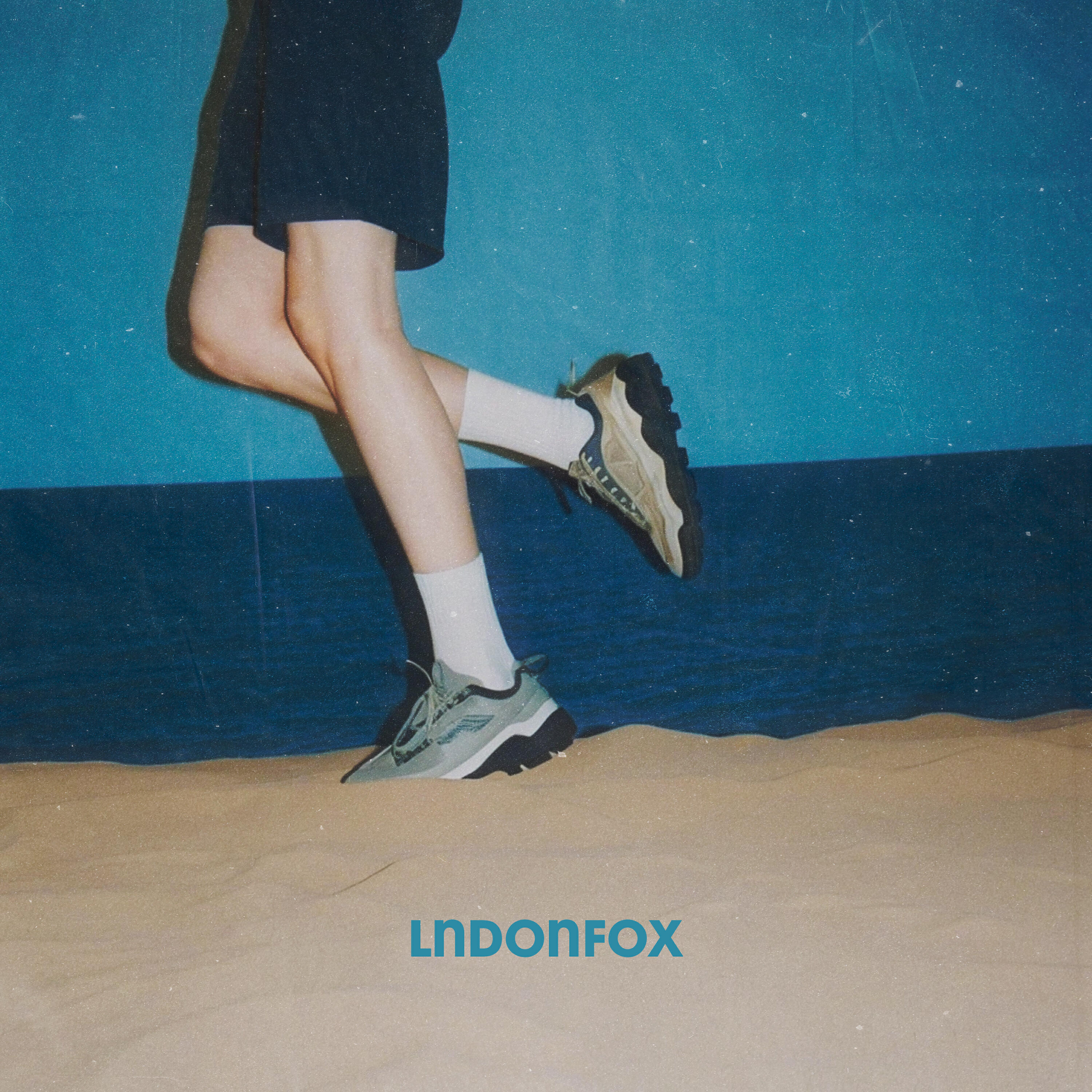 Релиз Headstrong