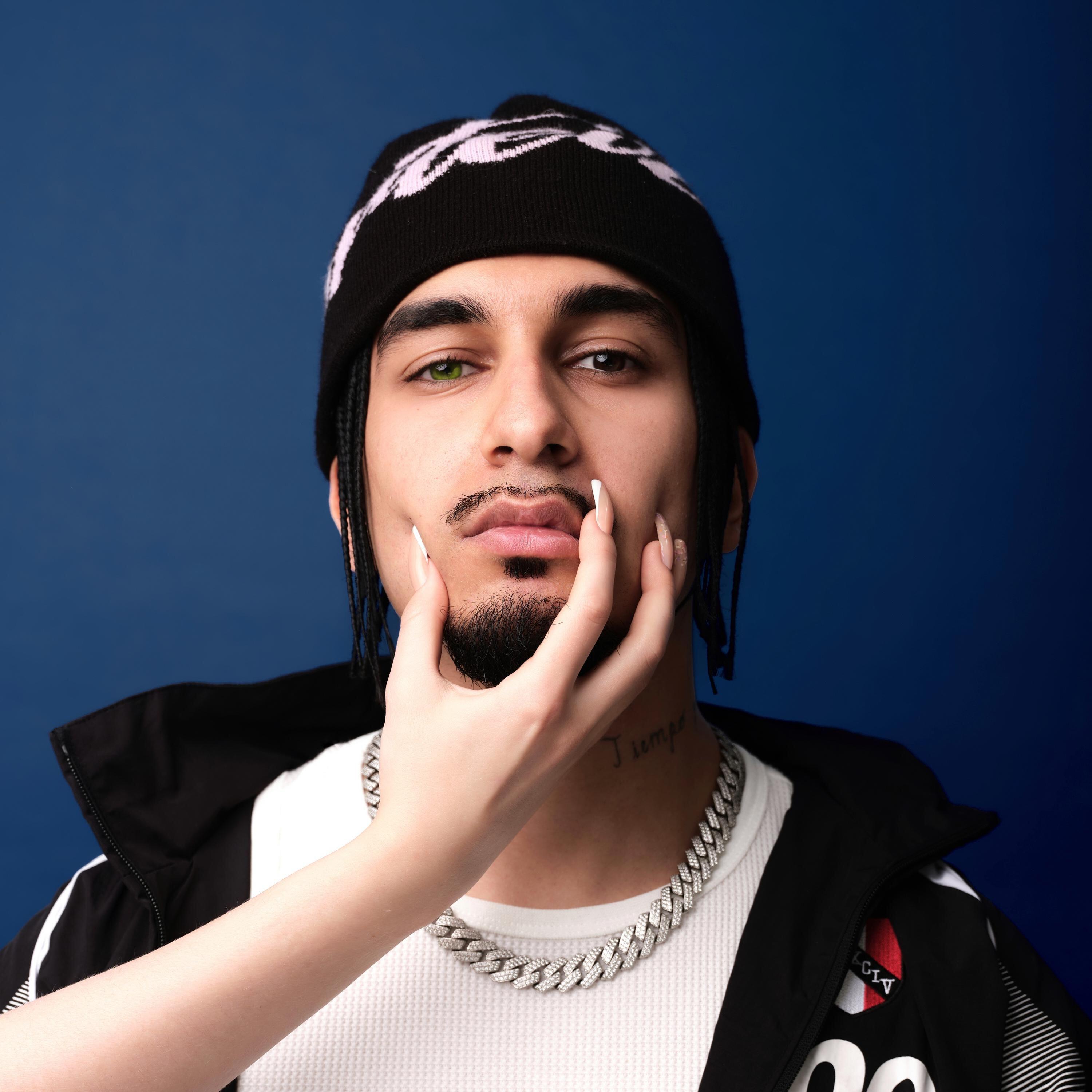 Релиз Around Da World