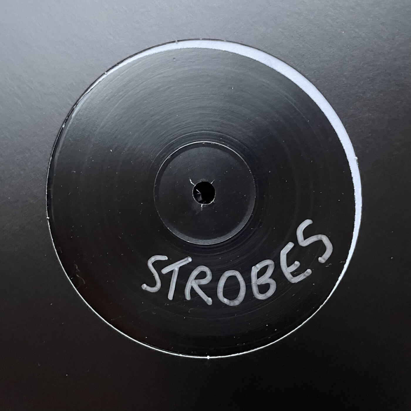 Релиз Strobes